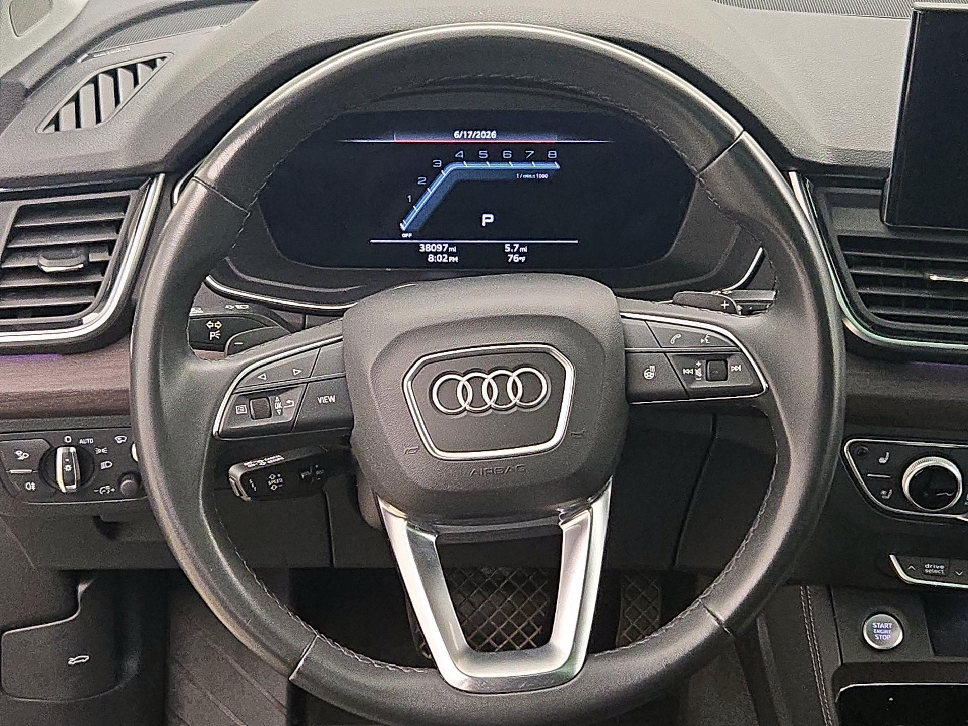 Thumbnail: 2022 Audi Q5 - 10