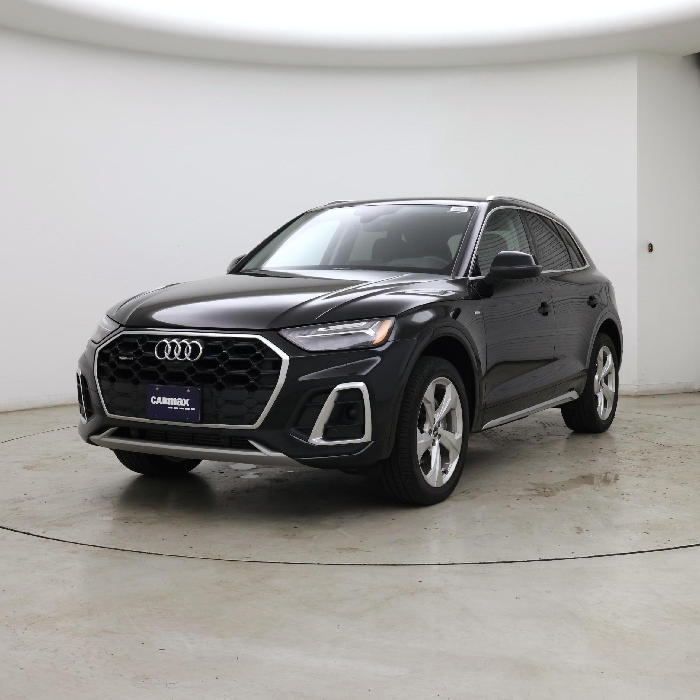 Thumbnail: 2022 Audi Q5 - 4