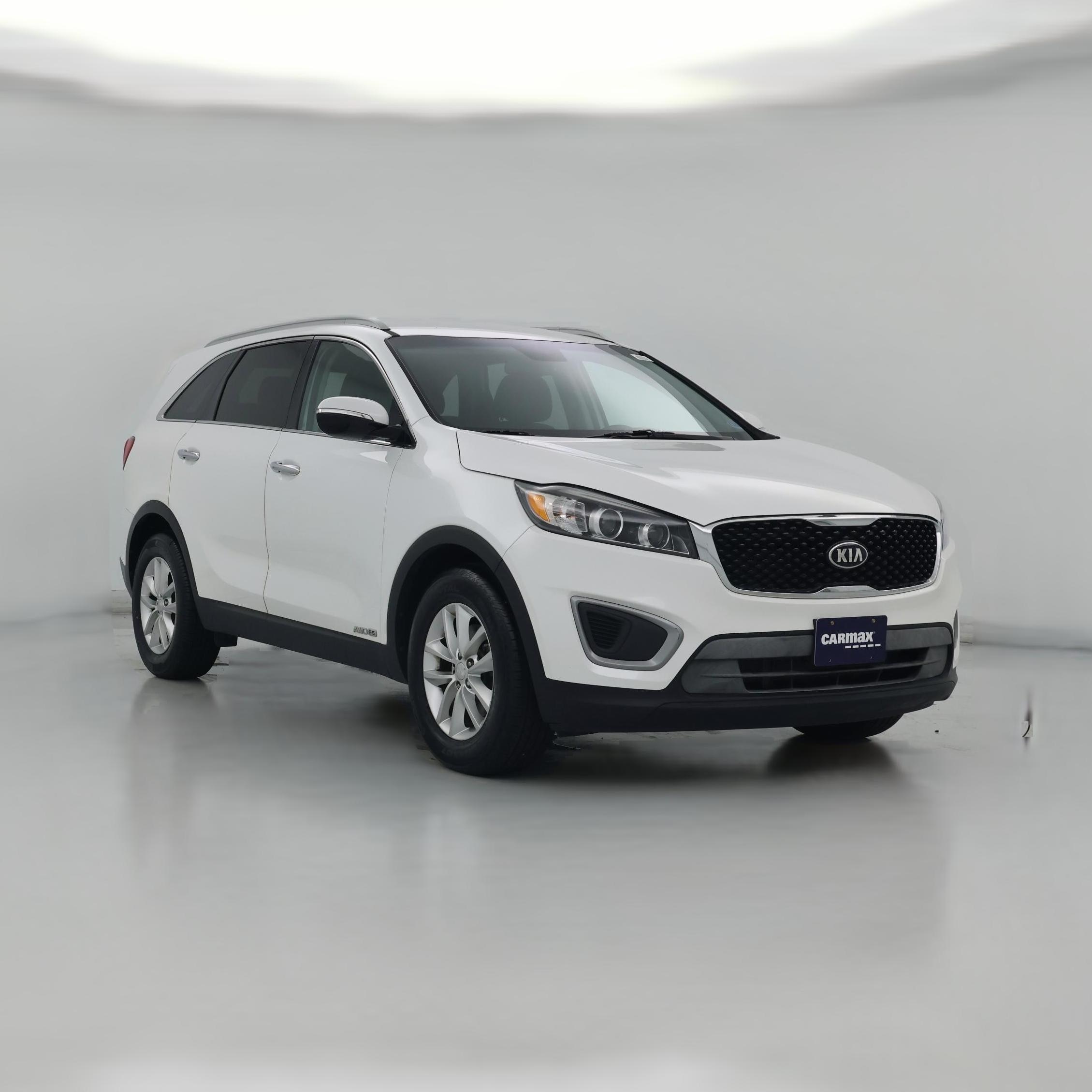 Thumbnail: 2016 Kia Sorento - 1
