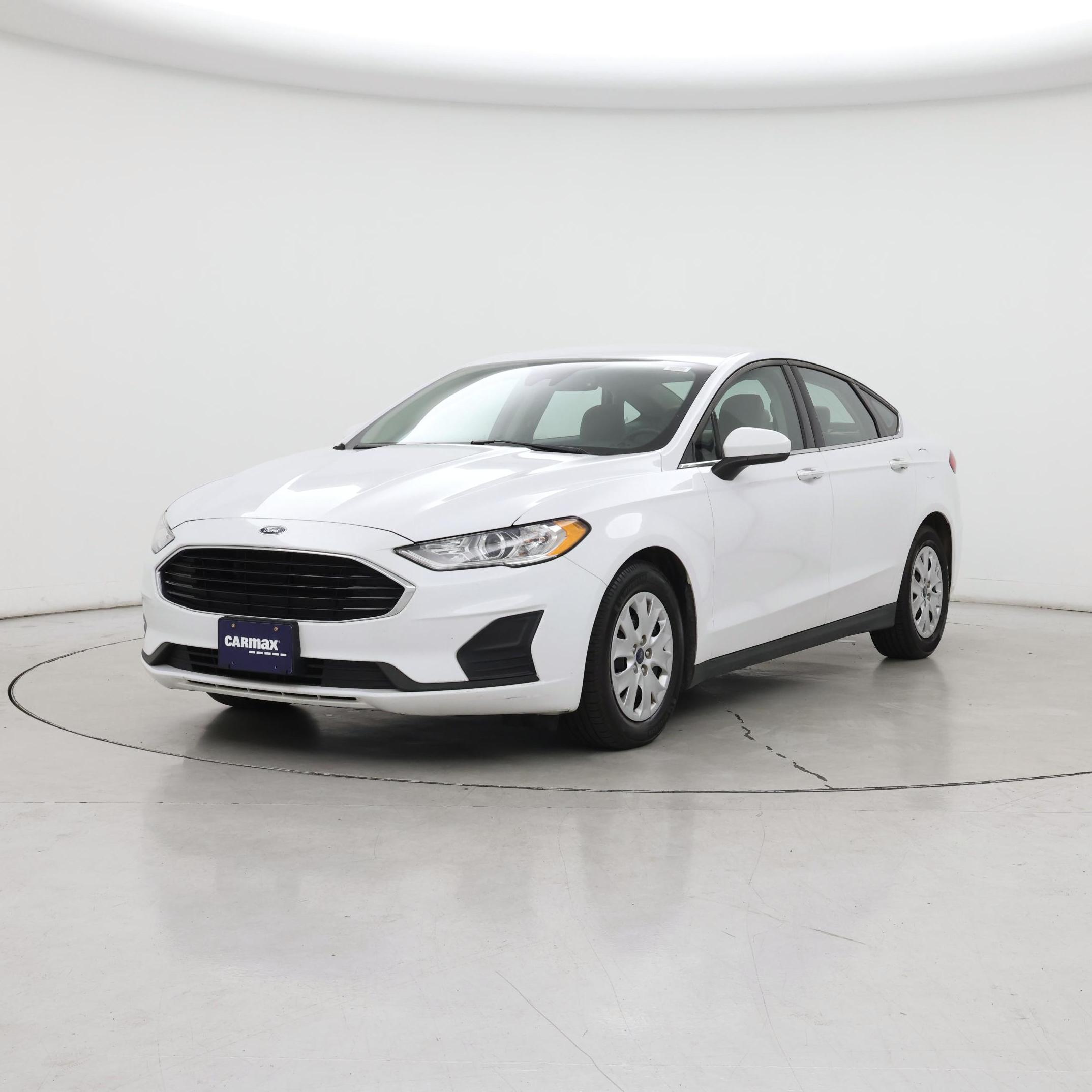 Thumbnail: 2020 Ford Fusion - 4