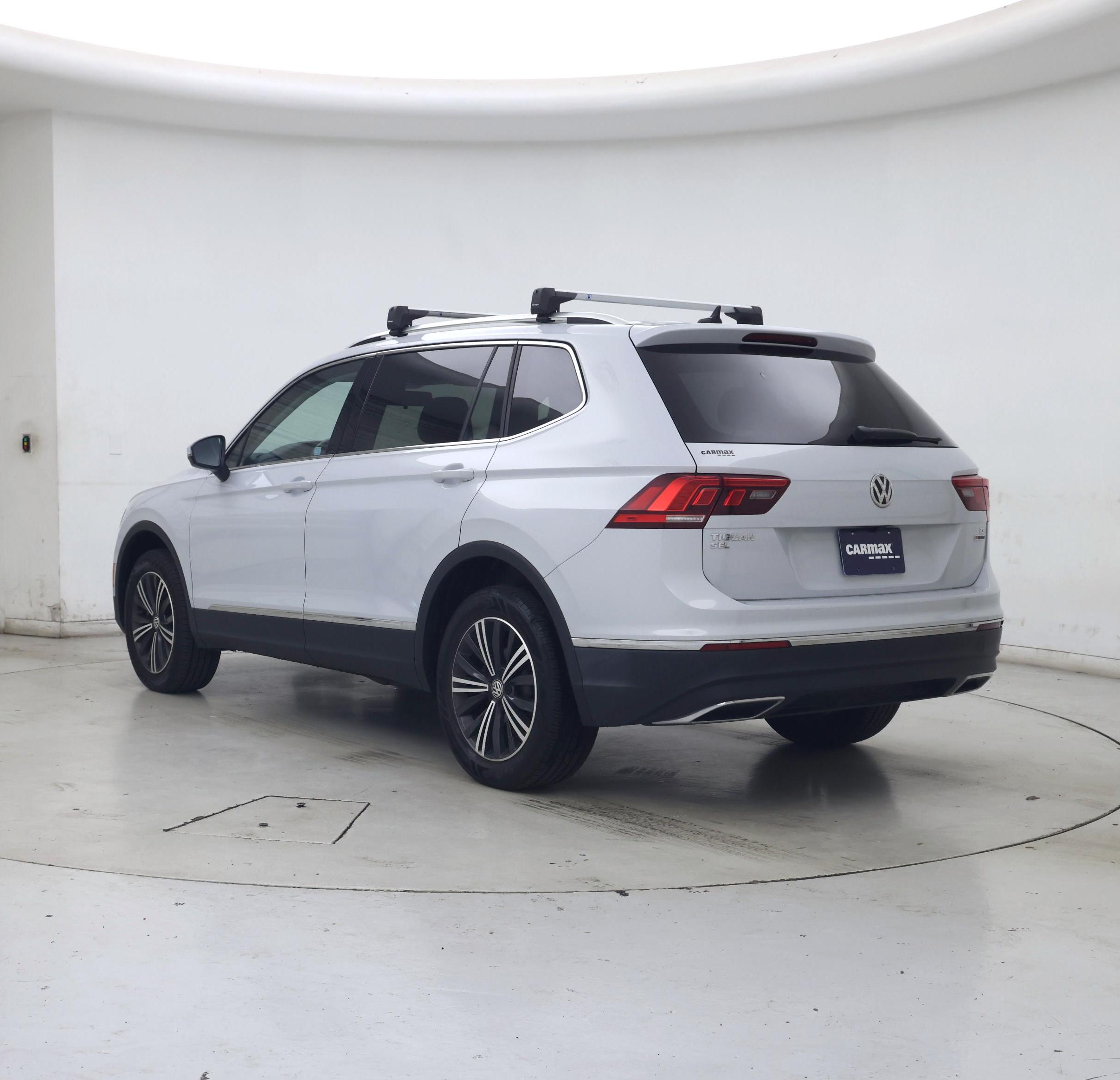 Thumbnail: 2018 Volkswagen Tiguan - 2