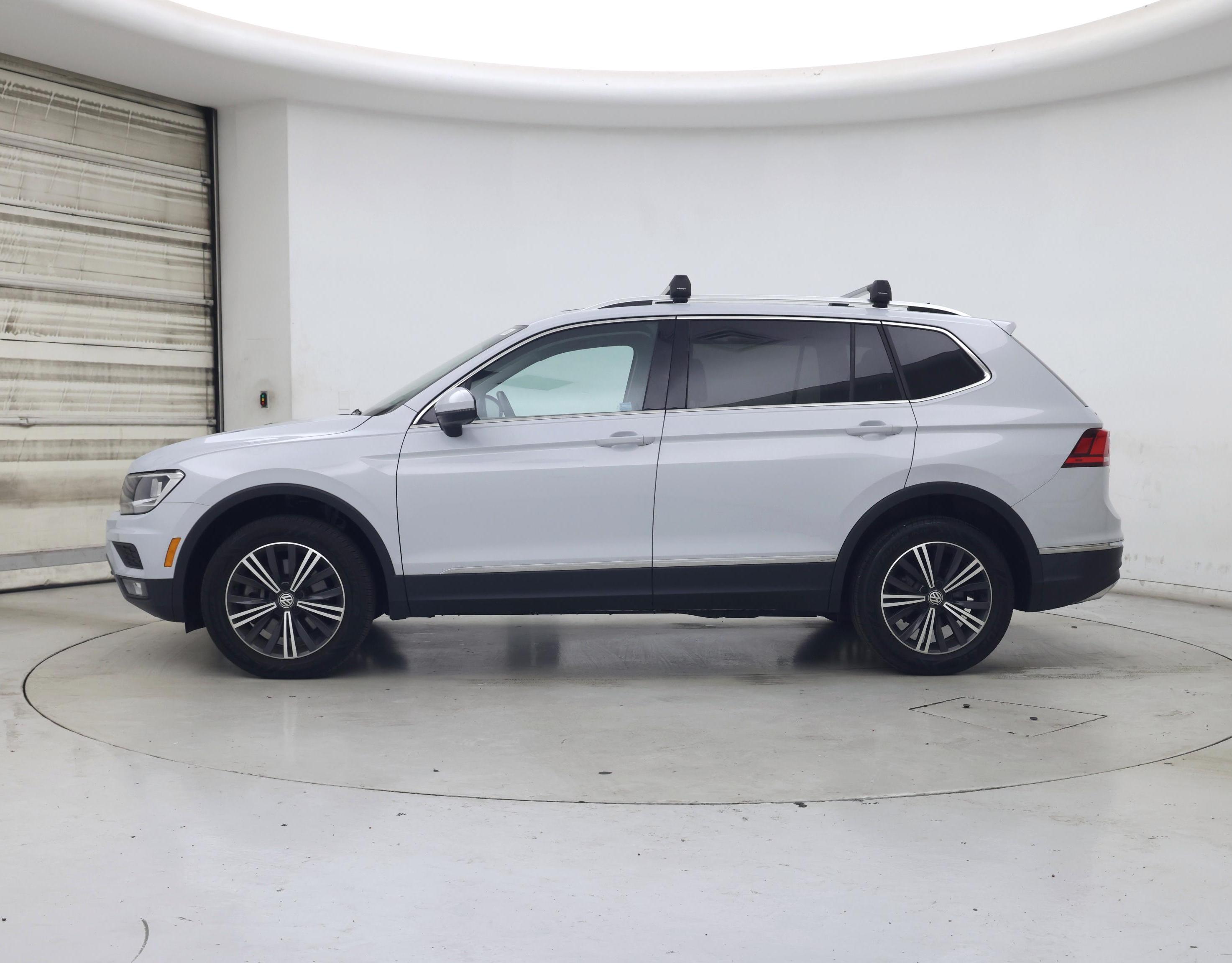 Thumbnail: 2018 Volkswagen Tiguan - 3
