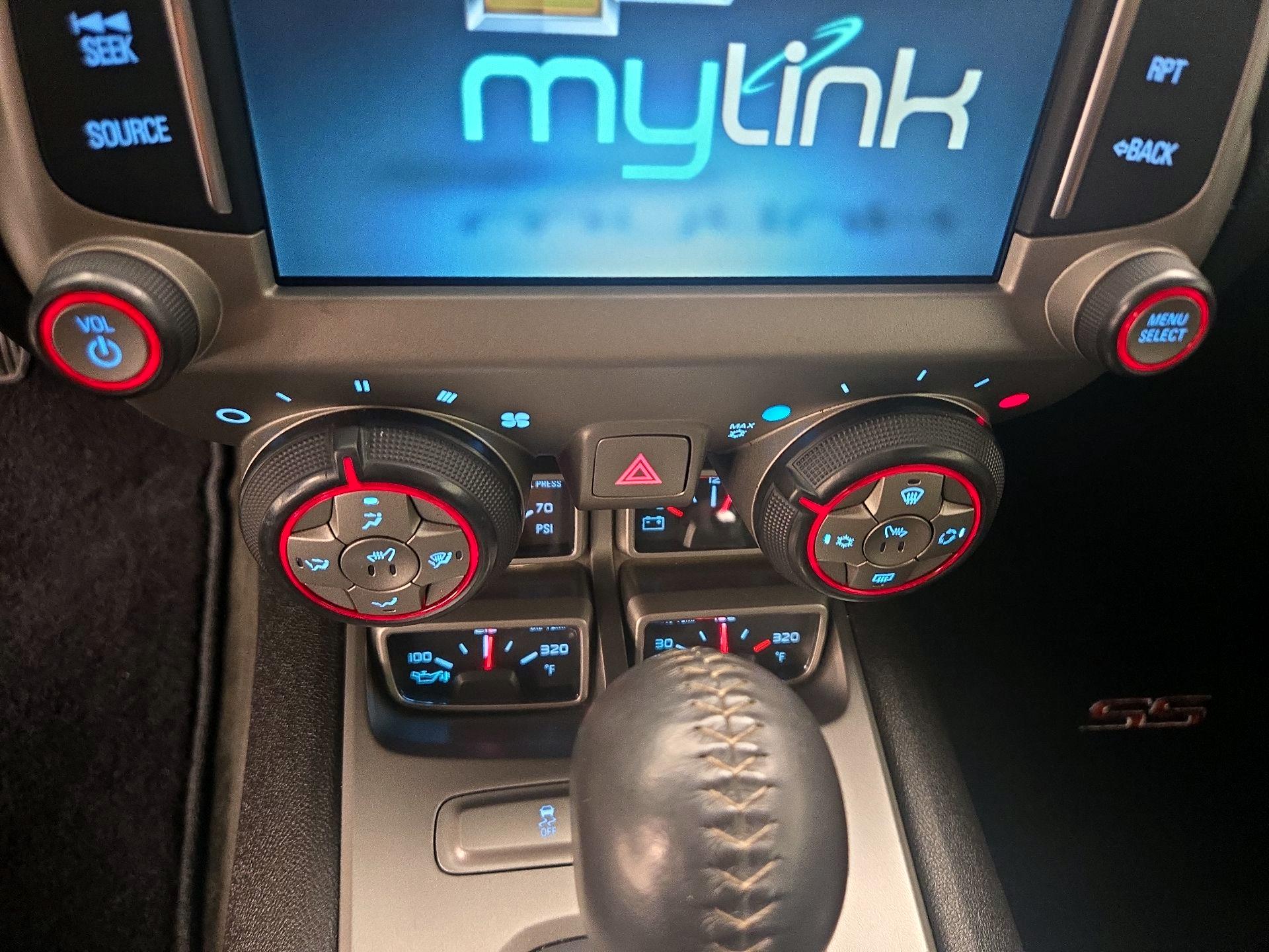 Thumbnail: 2014 Chevrolet Camaro - 17