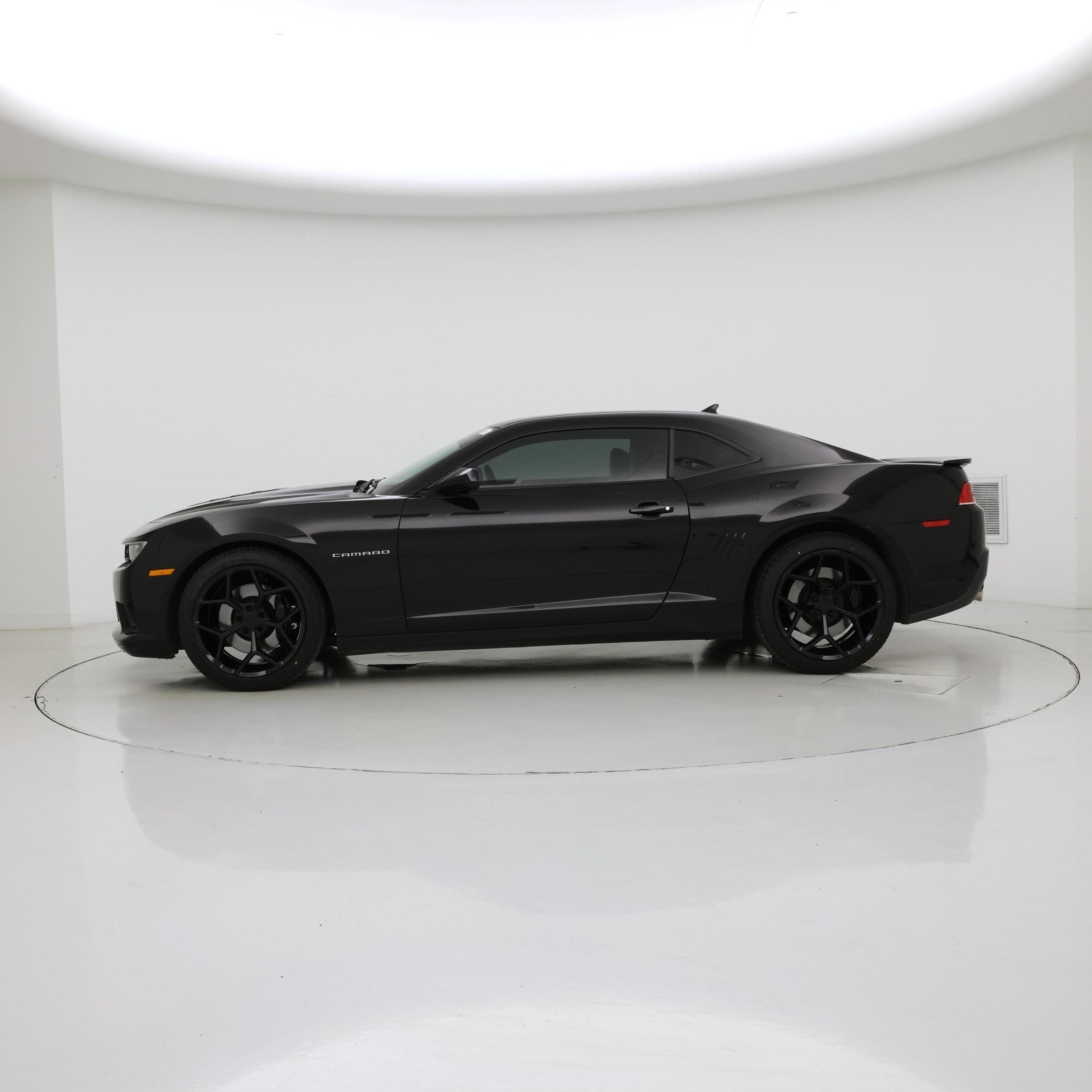 Thumbnail: 2014 Chevrolet Camaro - 3