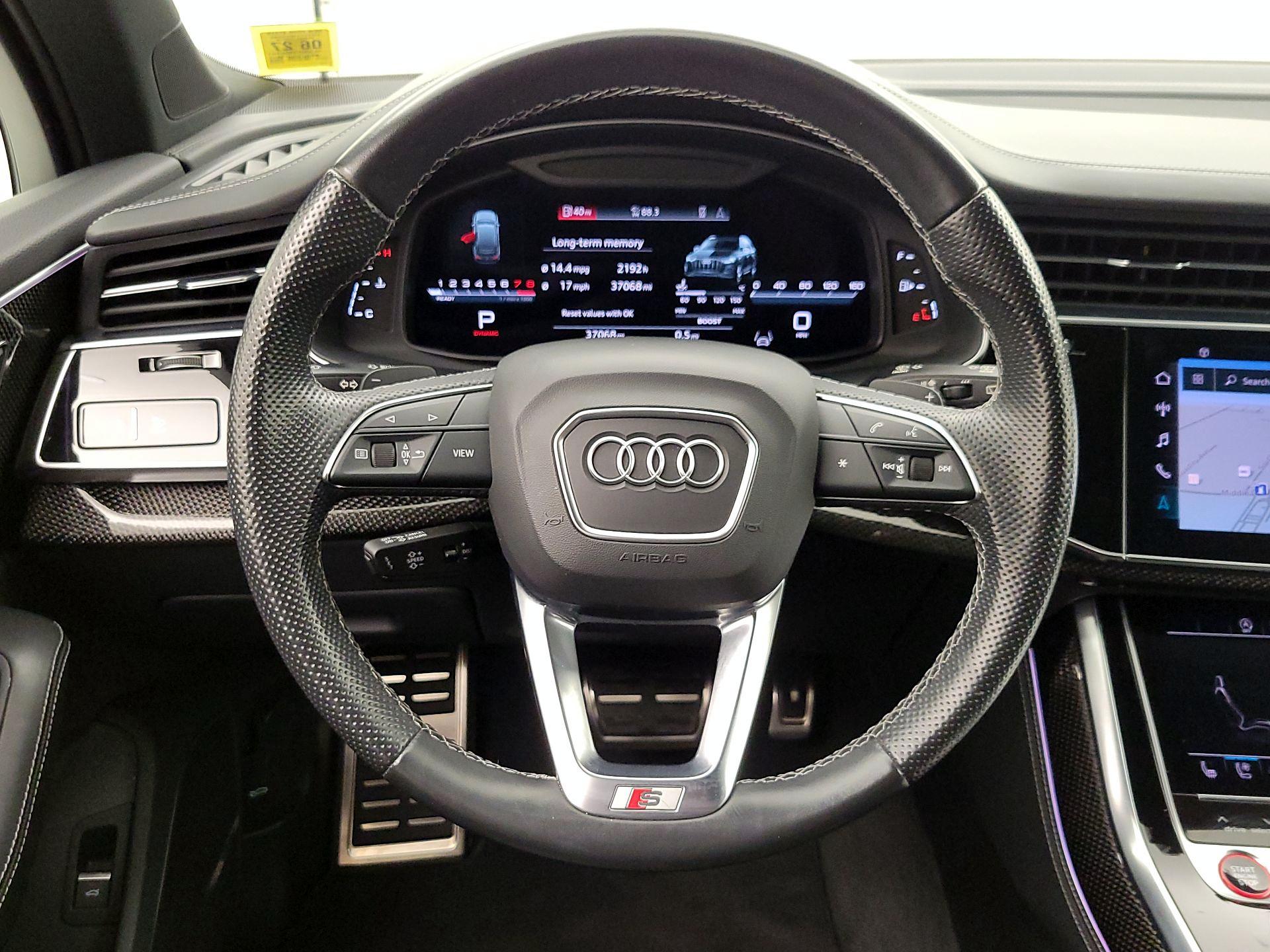 Thumbnail: 2021 Audi SQ7 - 10