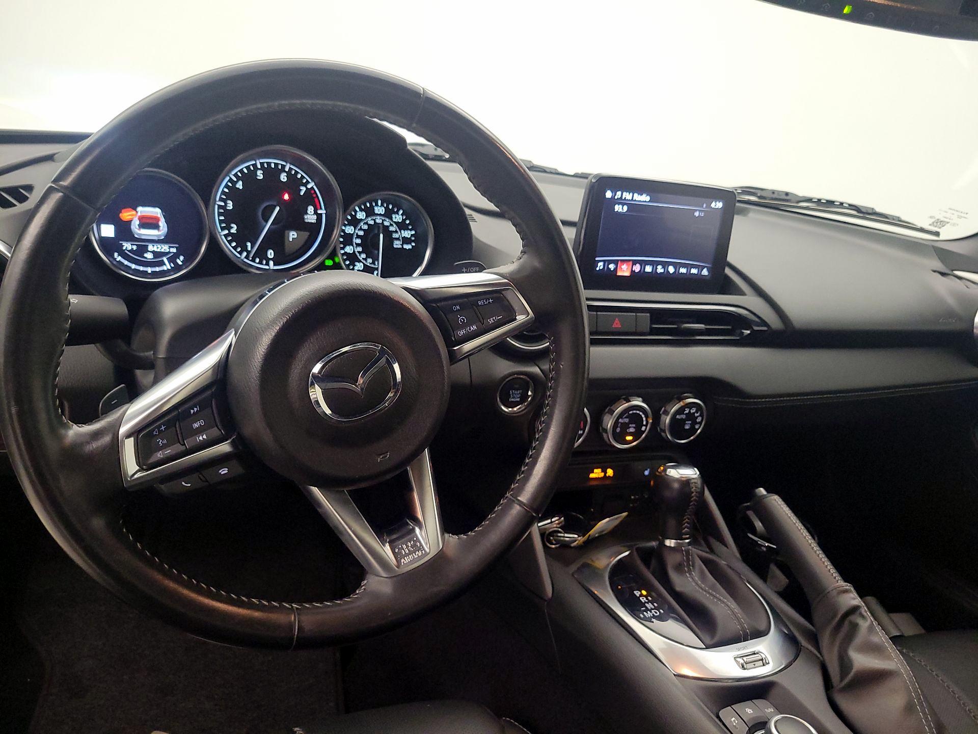 Thumbnail: 2020 Mazda MX-5 Miata - 9