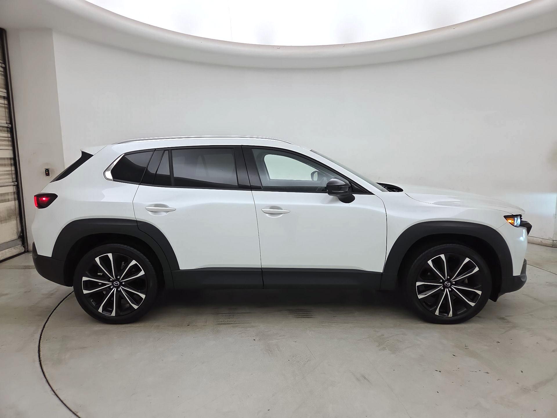 Thumbnail: 2025 Mazda CX-50 - 4