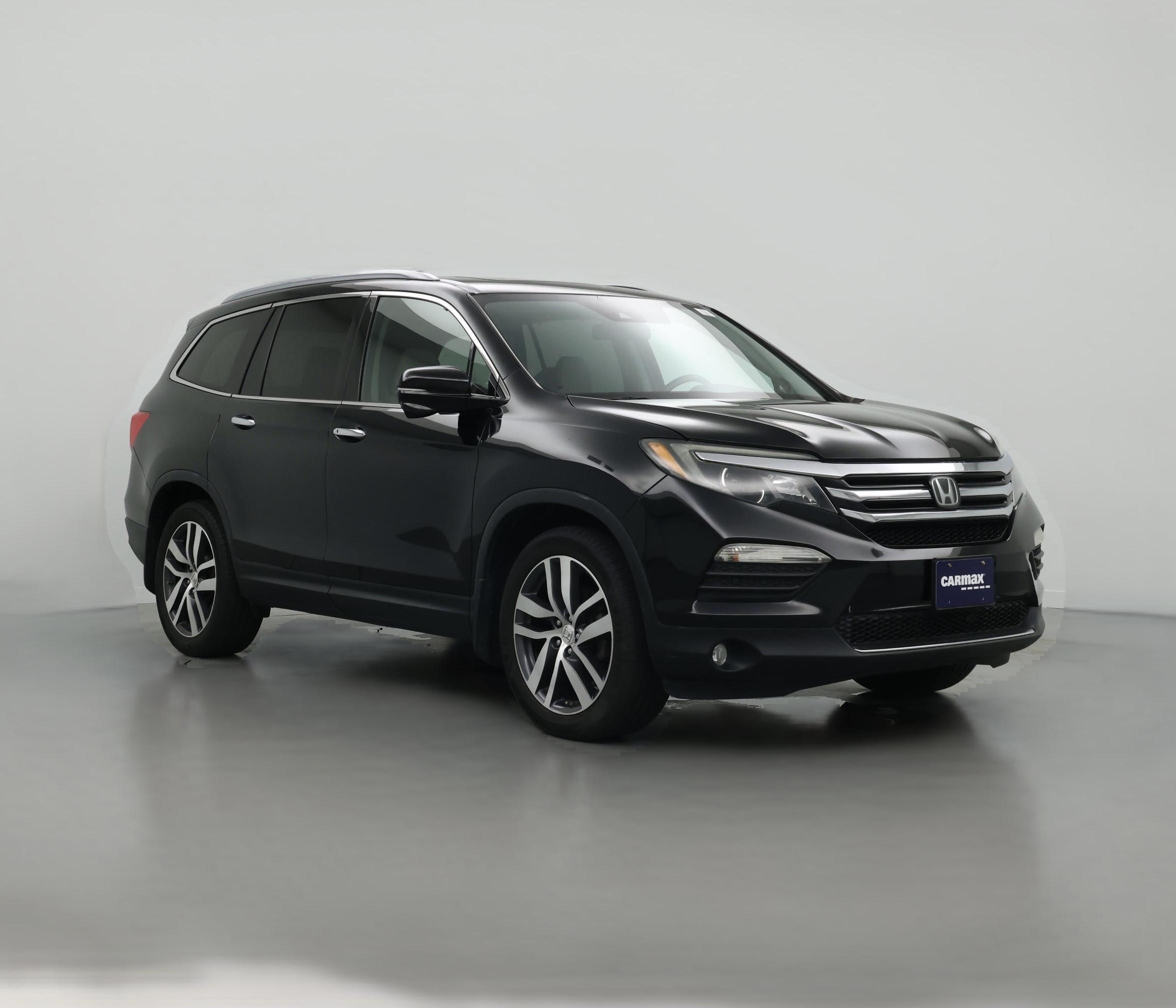 Thumbnail: 2017 Honda Pilot - 1