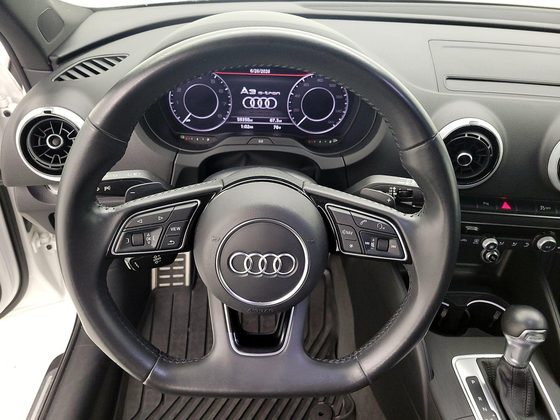 Thumbnail: 2018 Audi A3 - 10