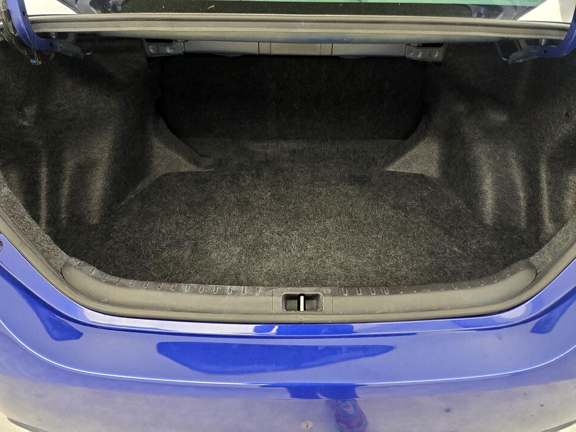Thumbnail: 2015 Toyota Corolla - 20