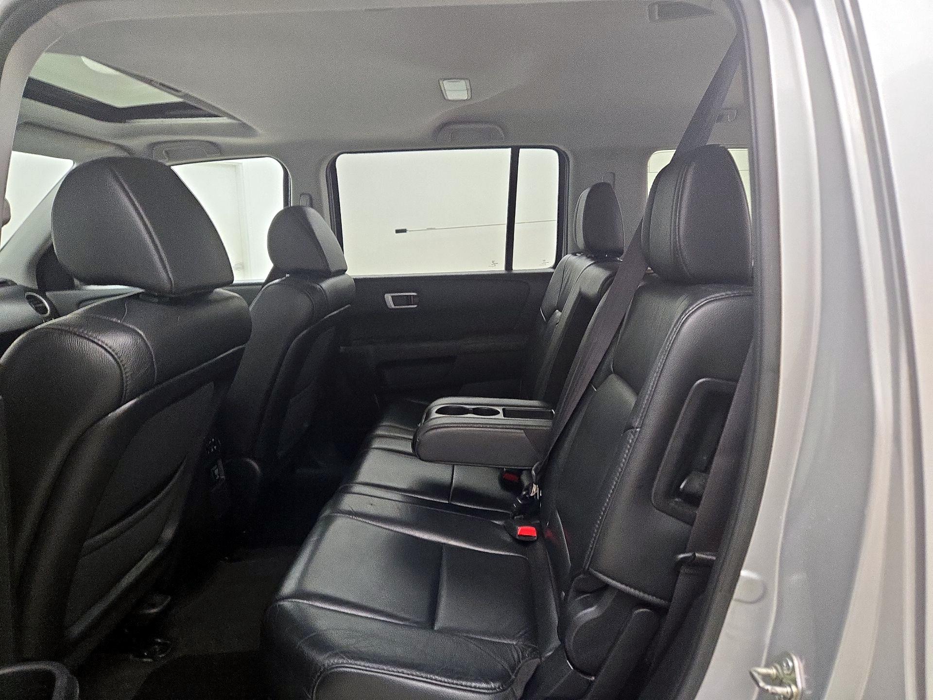 Thumbnail: 2014 Honda Pilot - 20