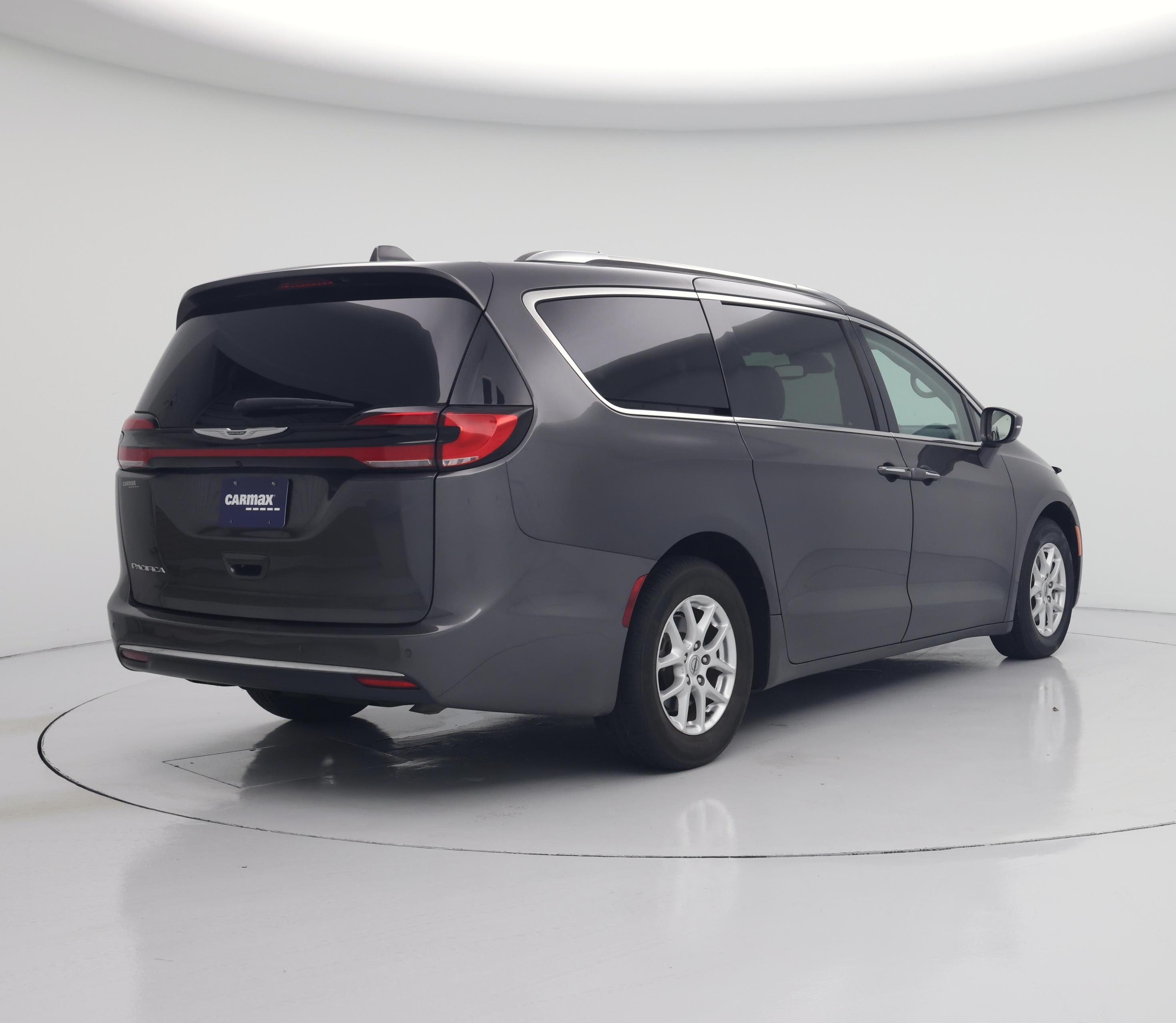 Thumbnail: 2021 Chrysler Pacifica - 8