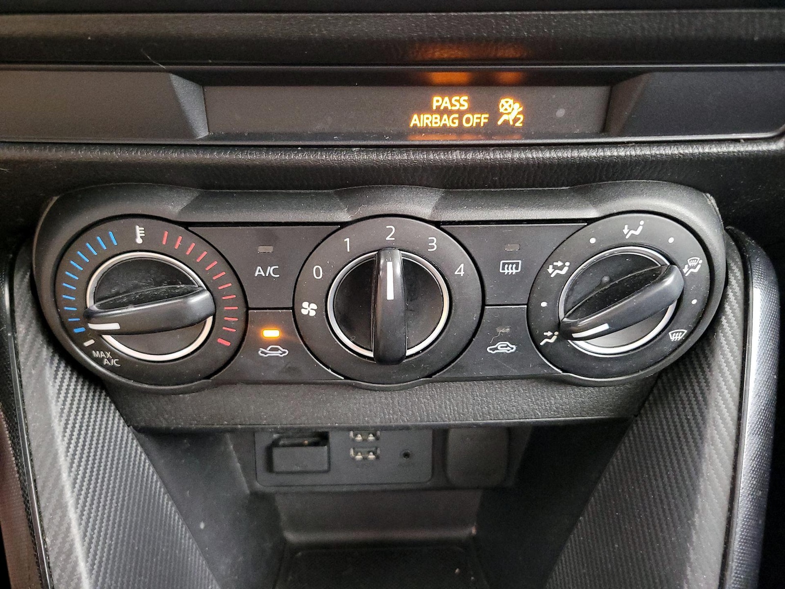 2016 Scion iA Base - Photo 17