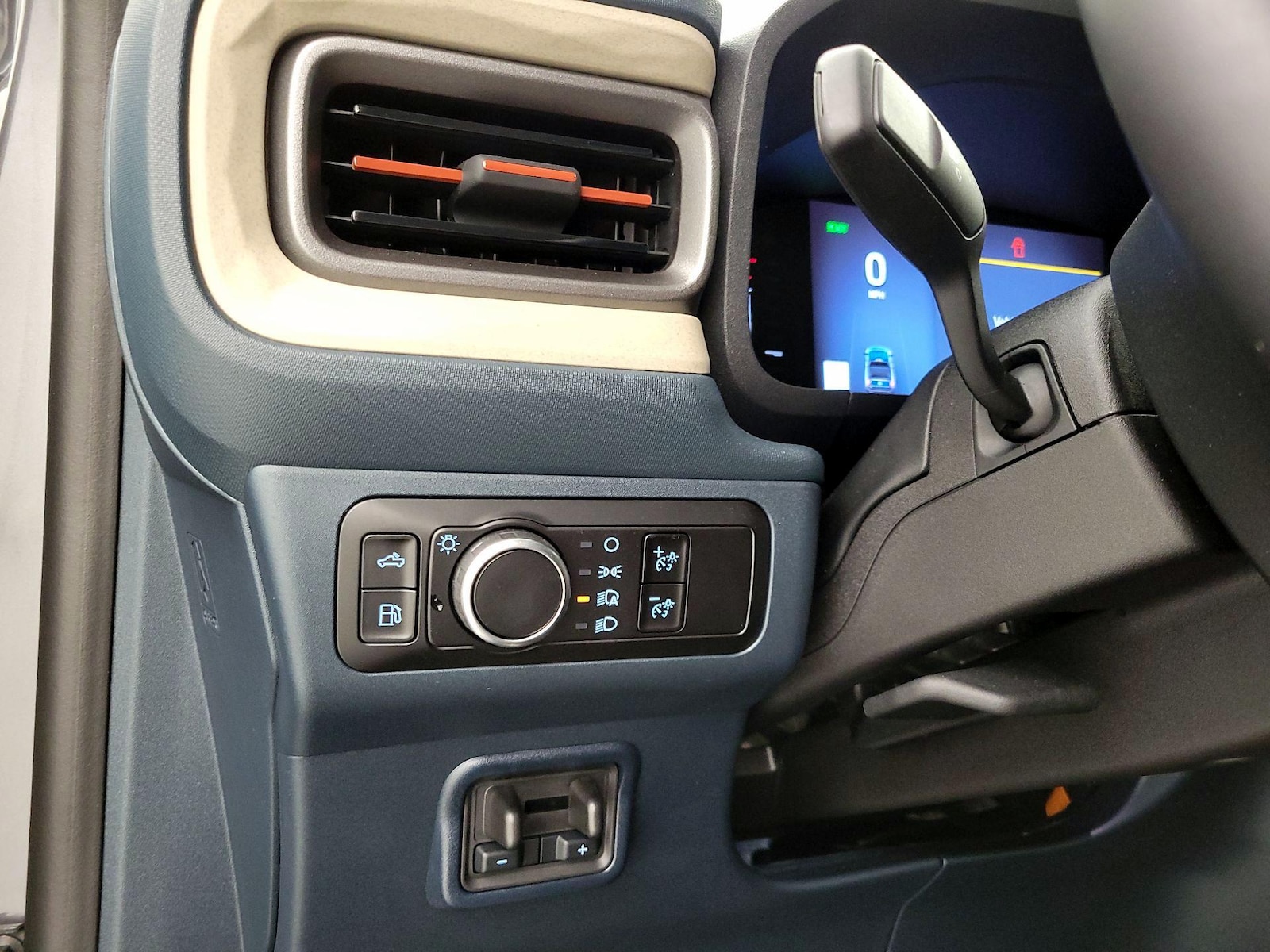 2025 Ford Maverick Lariat - Photo 14