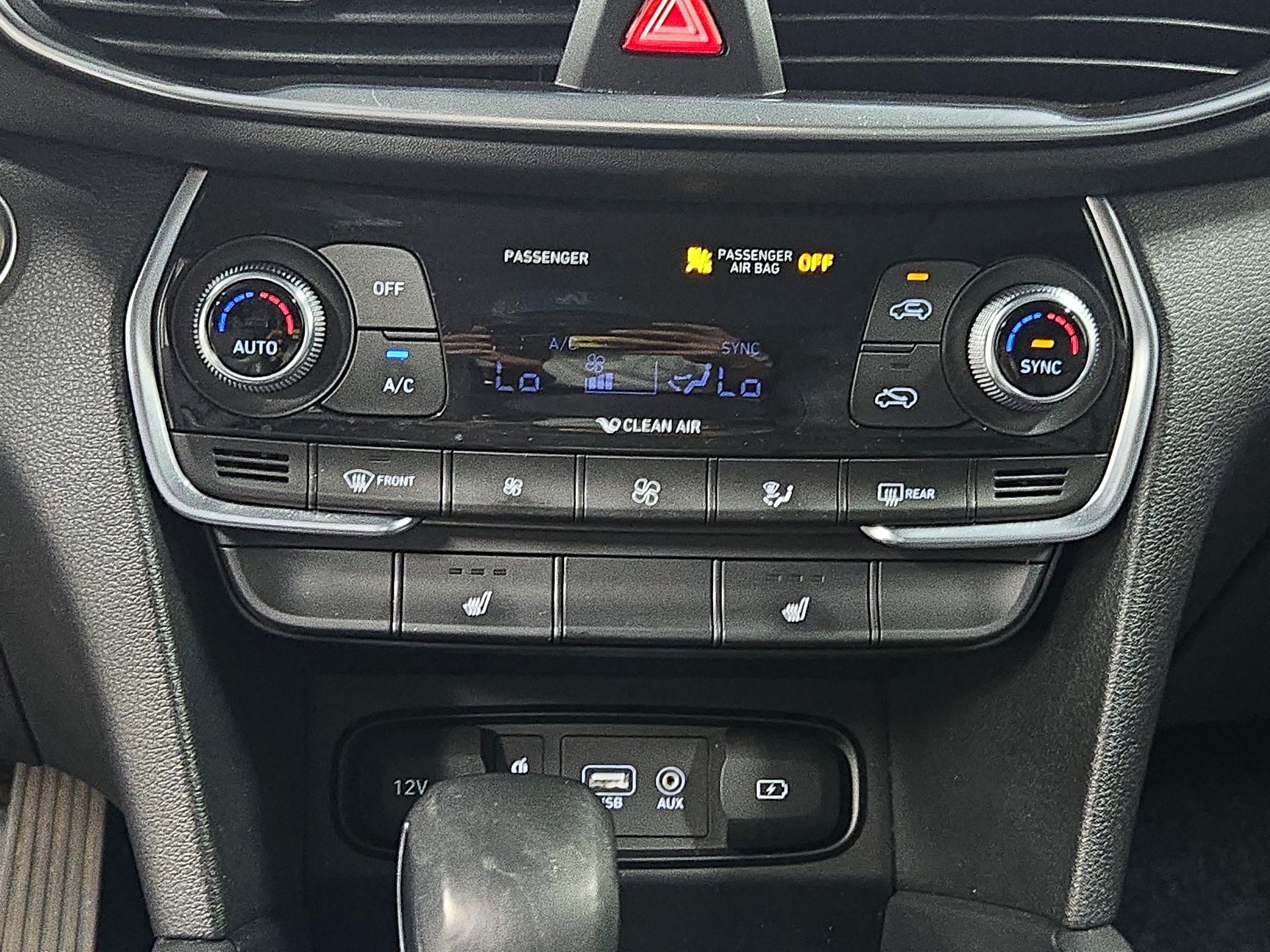 Thumbnail: 2020 Hyundai Santa Fe - 16