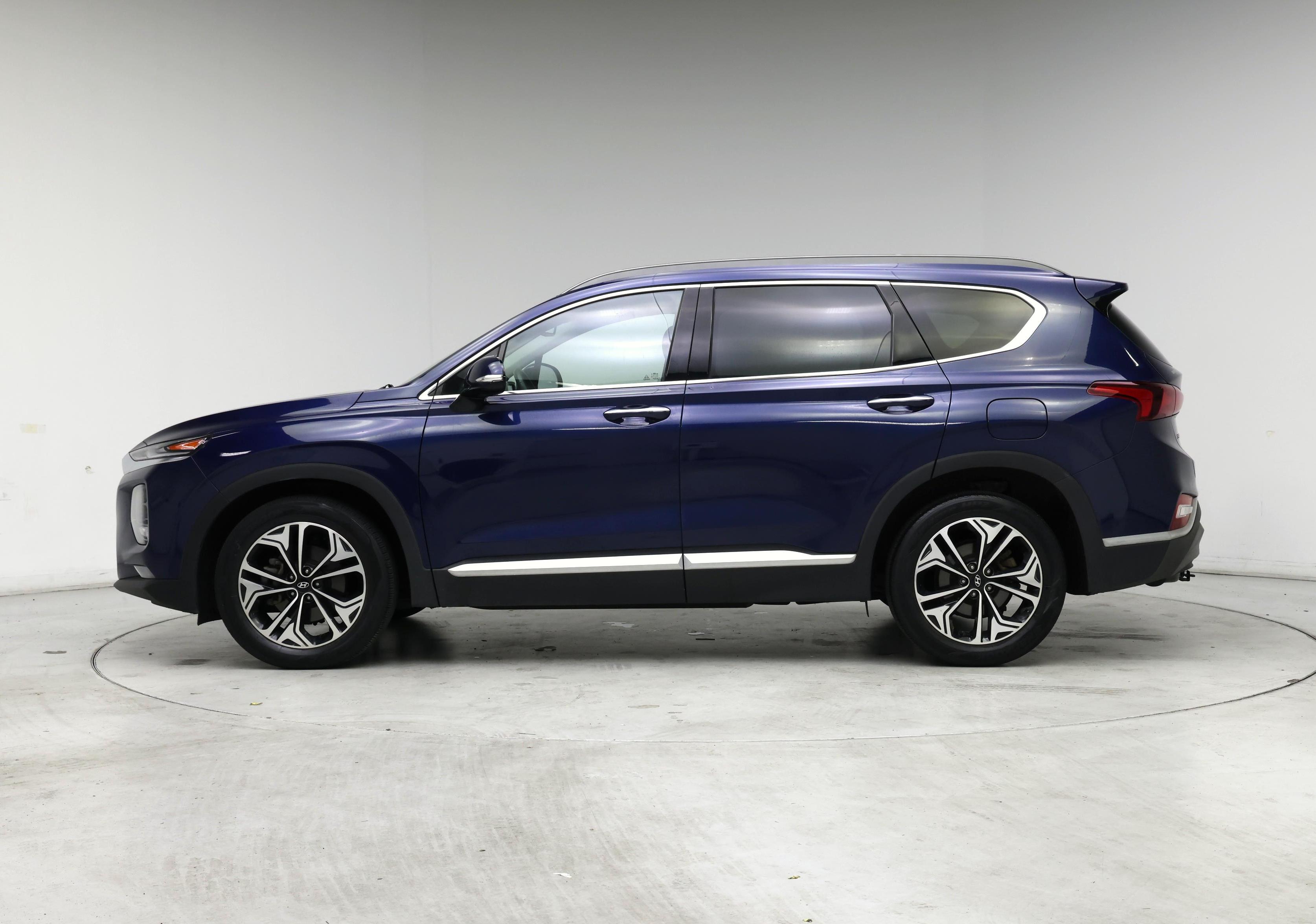 Thumbnail: 2020 Hyundai Santa Fe - 3