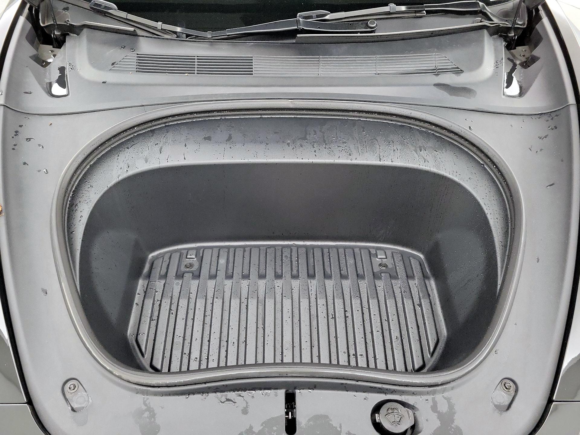 Thumbnail: 2024 Tesla Model 3 - 20