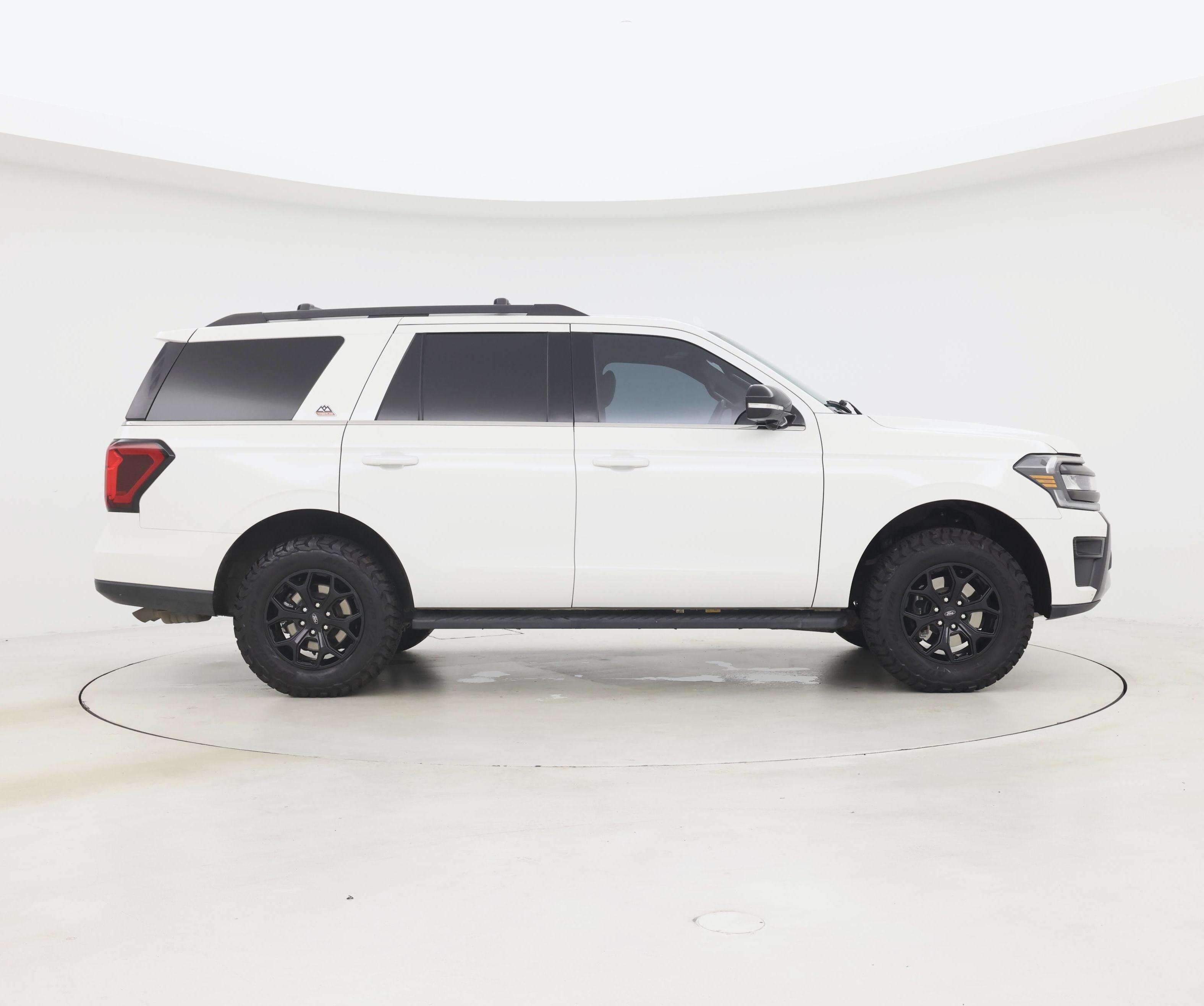 Thumbnail: 2022 Ford Expedition - 7