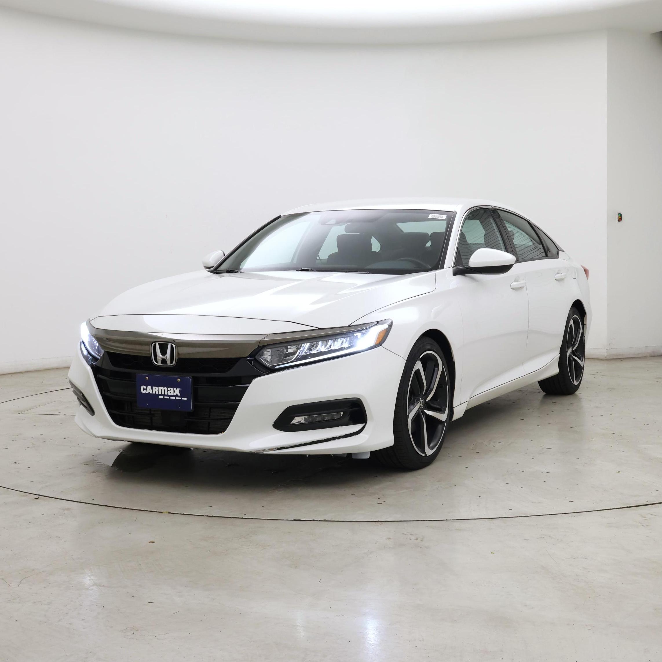 Thumbnail: 2018 Honda Accord - 4