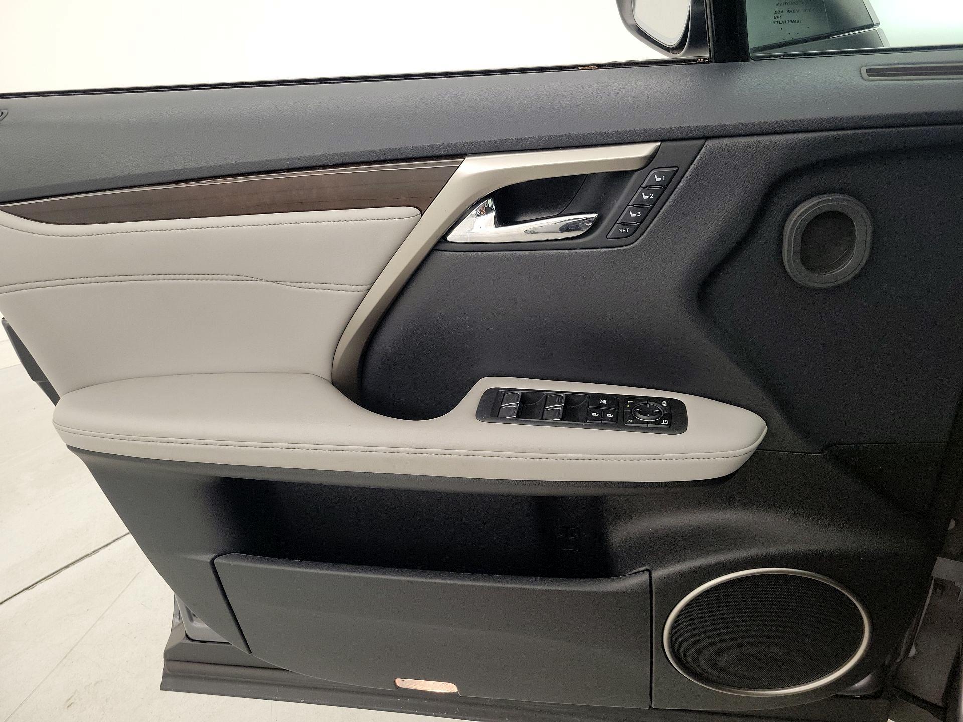 Thumbnail: 2019 Lexus RX - 12