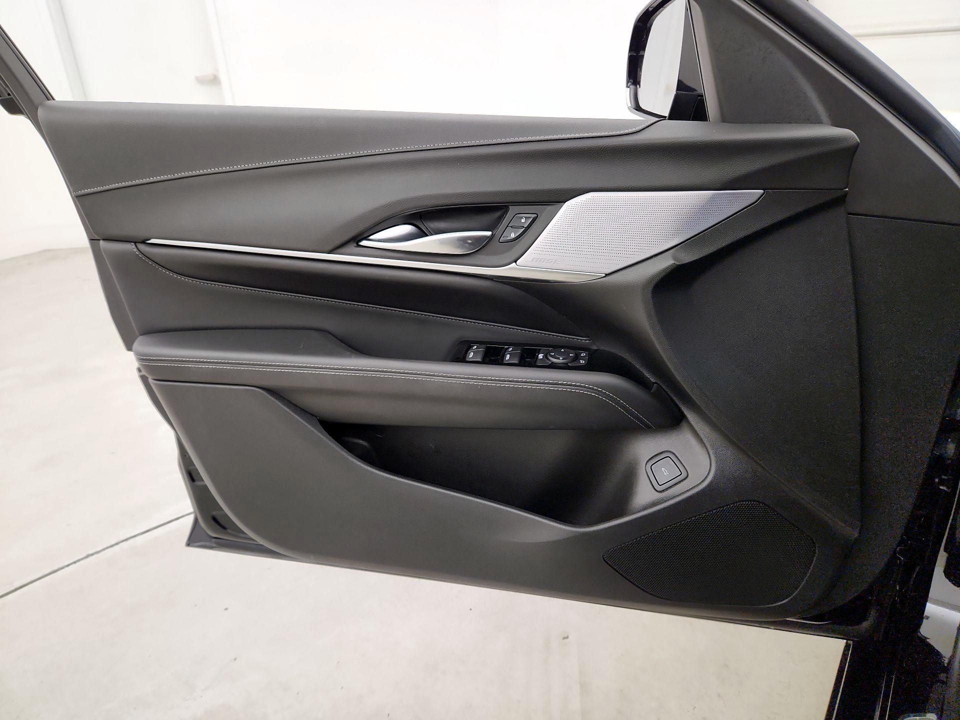 Thumbnail: 2021 Cadillac CT4 - 12
