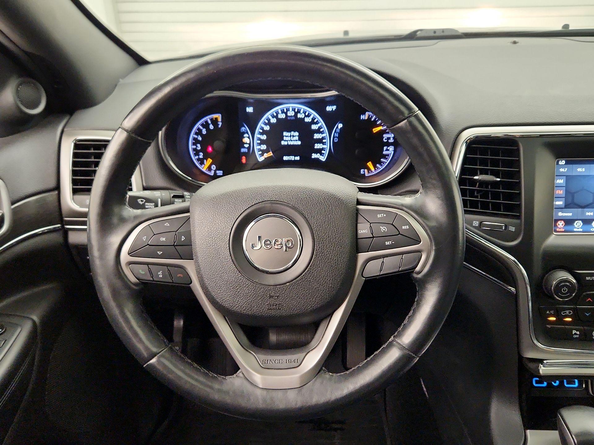 Thumbnail: 2018 Jeep Grand Cherokee - 10