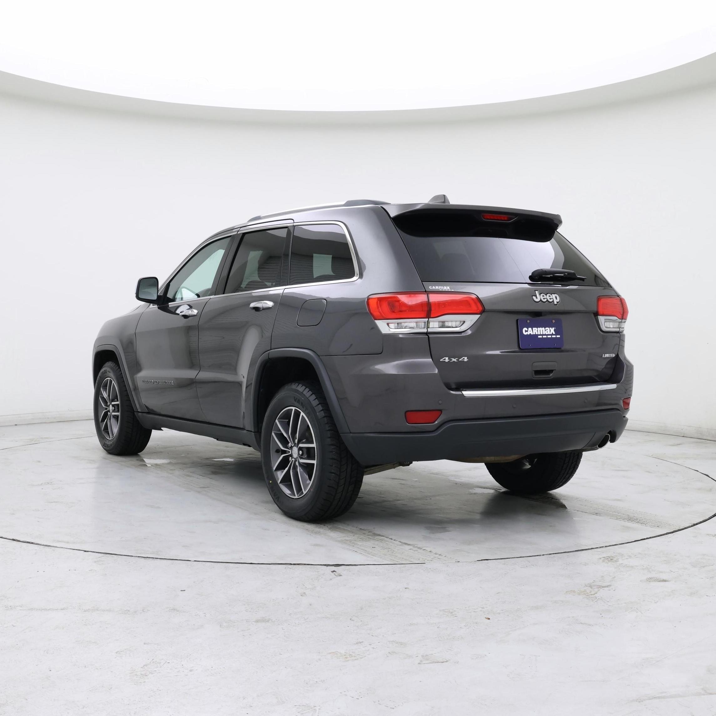 Thumbnail: 2018 Jeep Grand Cherokee - 2
