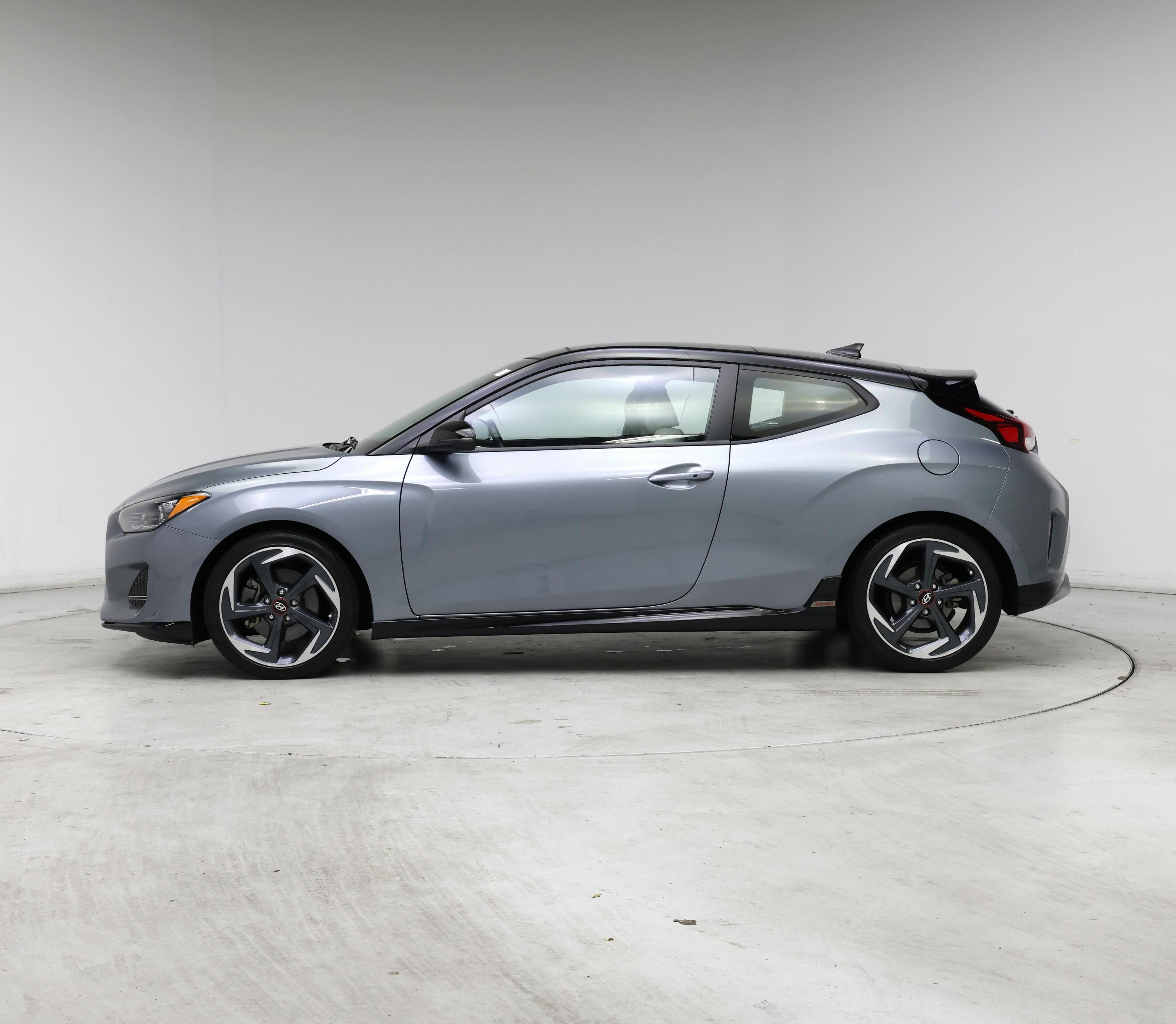Thumbnail: 2020 Hyundai Veloster - 3