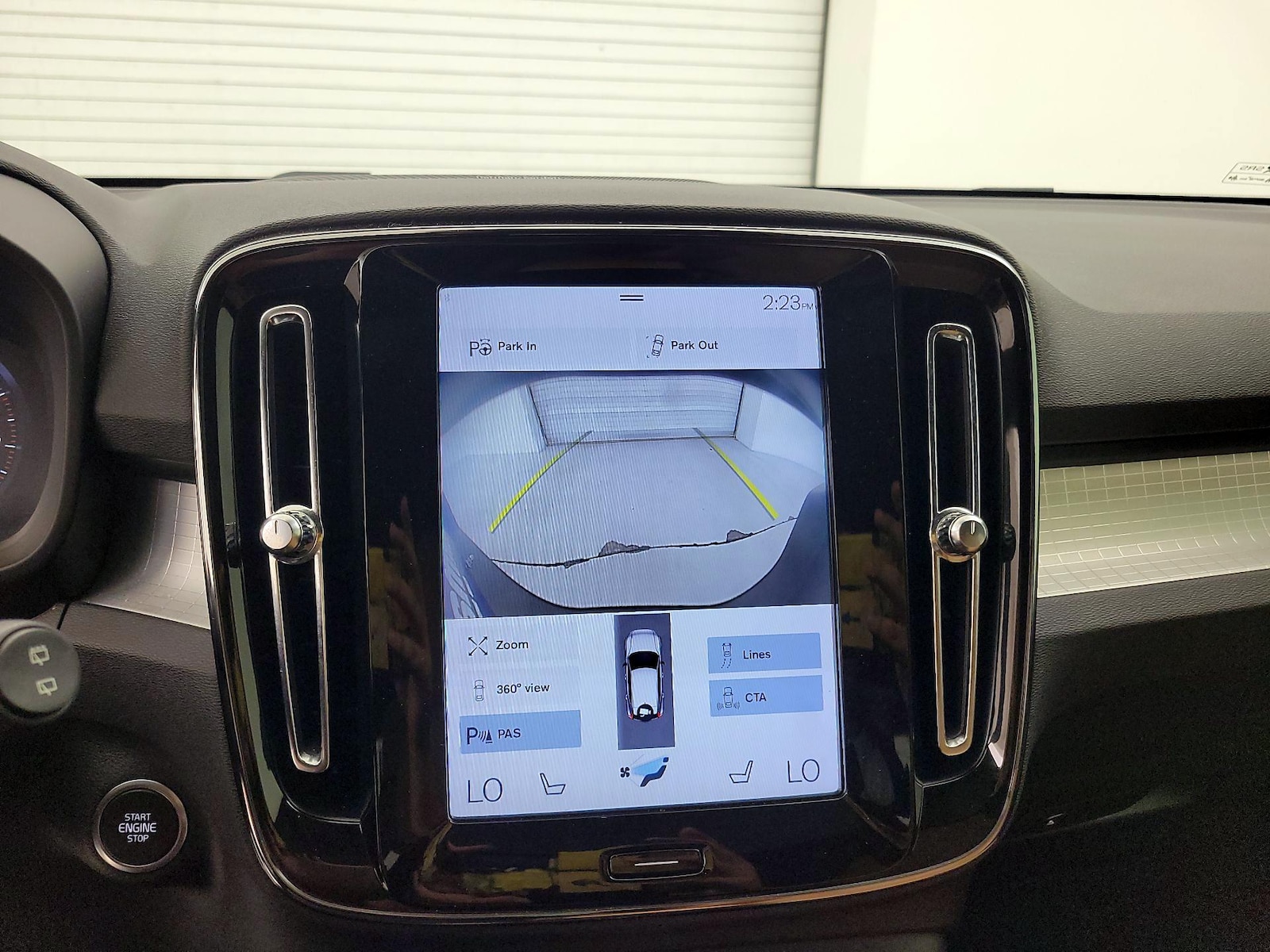 2019 Volvo XC40 Momentum - Photo 16