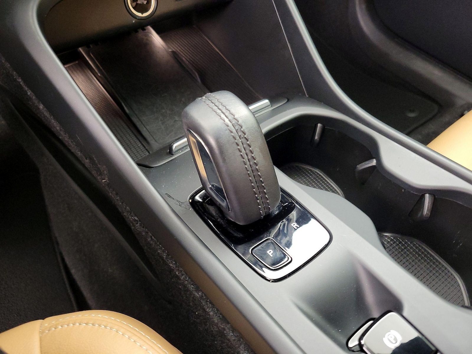 2019 Volvo XC40 Momentum - Photo 19