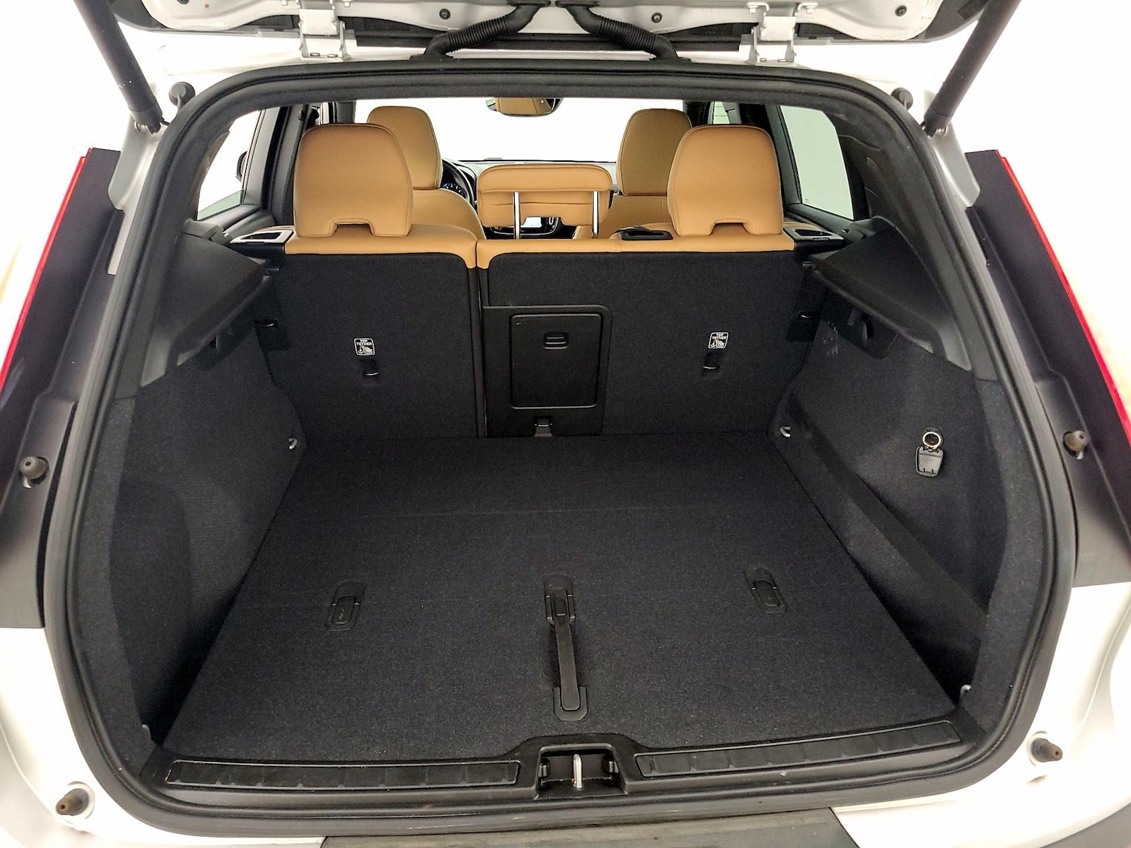 2019 Volvo XC40 Momentum - Photo 23