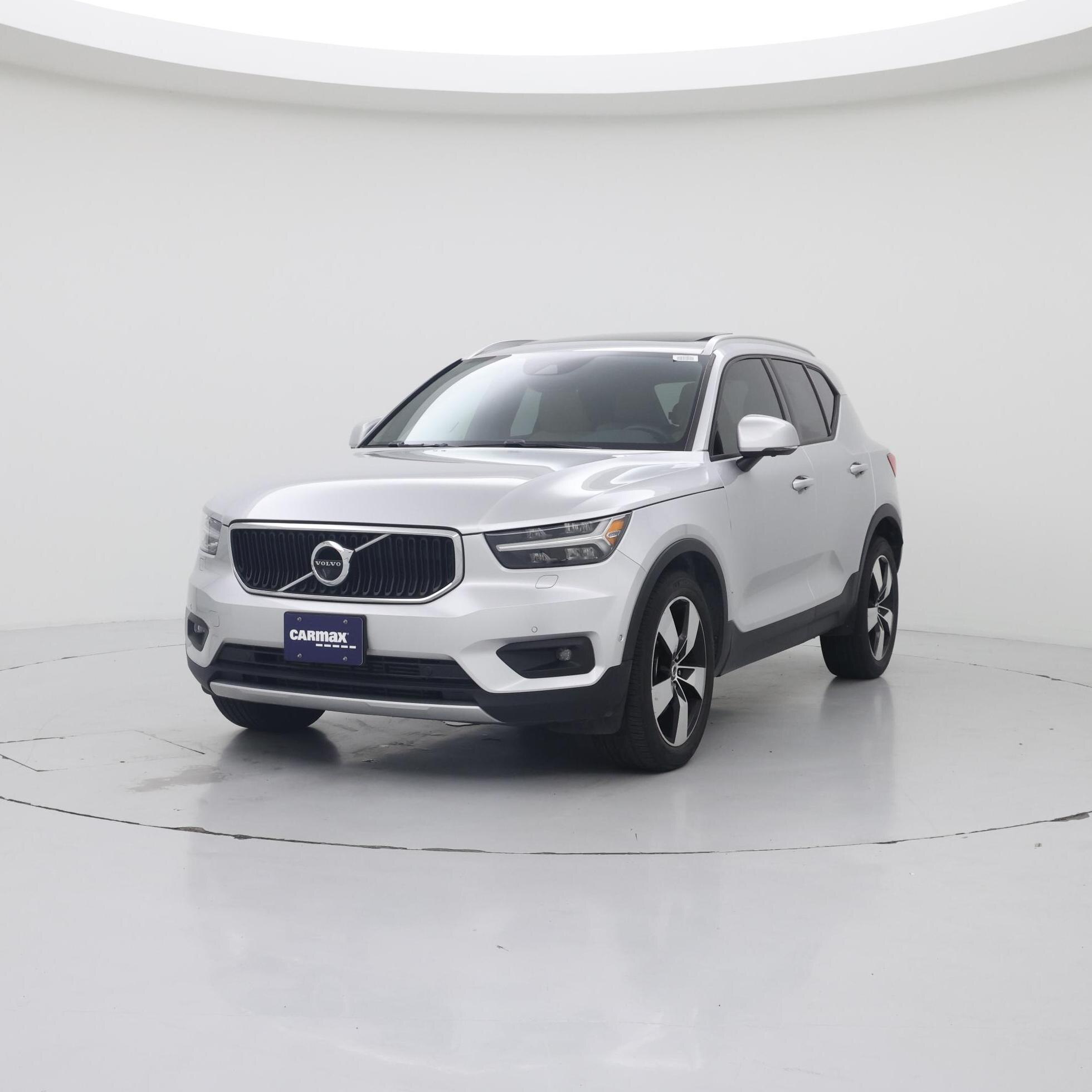 Thumbnail: 2019 Volvo XC40 - 4