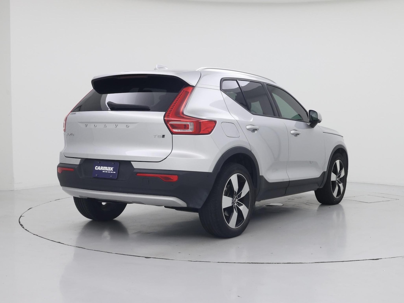 2019 Volvo XC40 Momentum - Photo 9