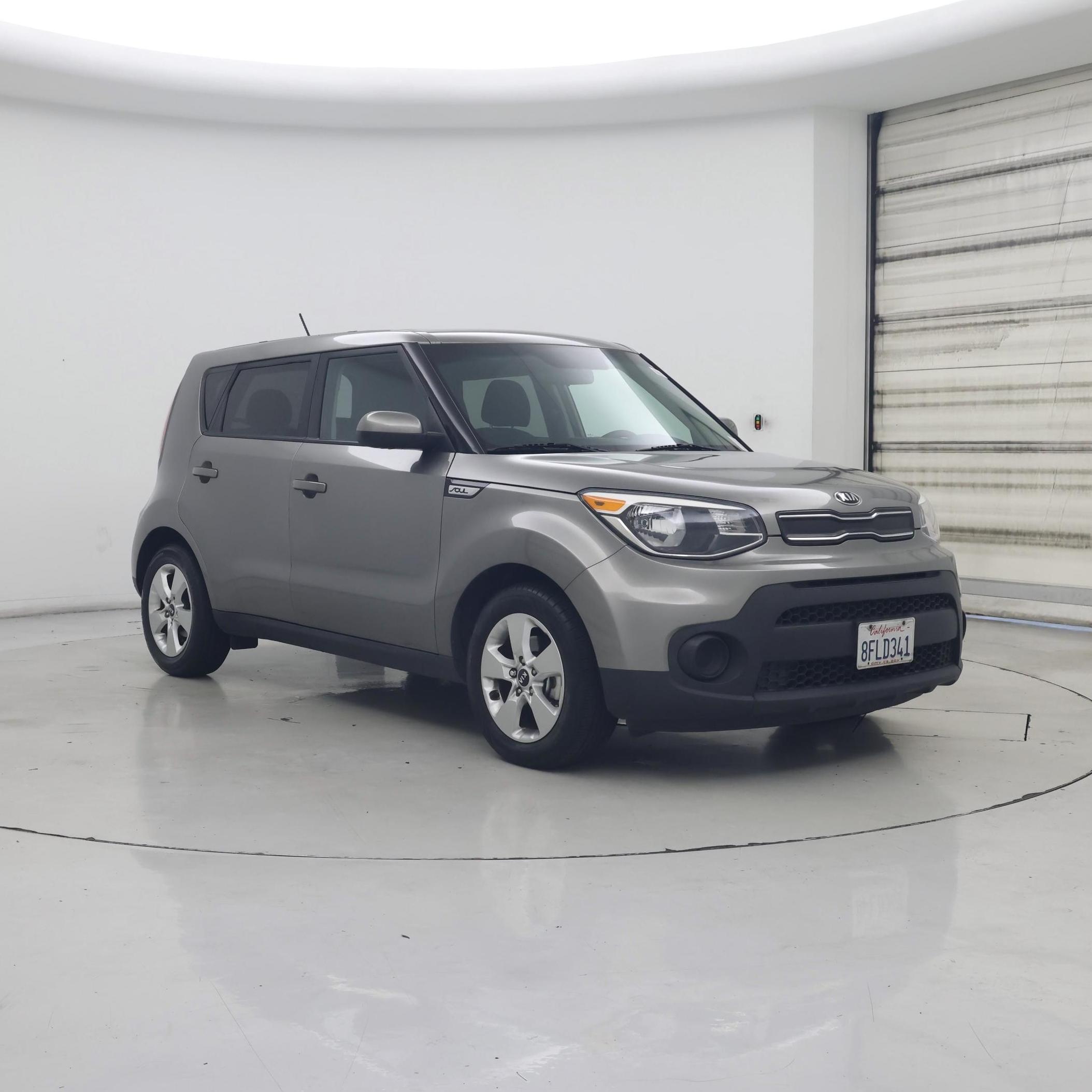 Silver 2018 Kia Soul Wagon  Automatic