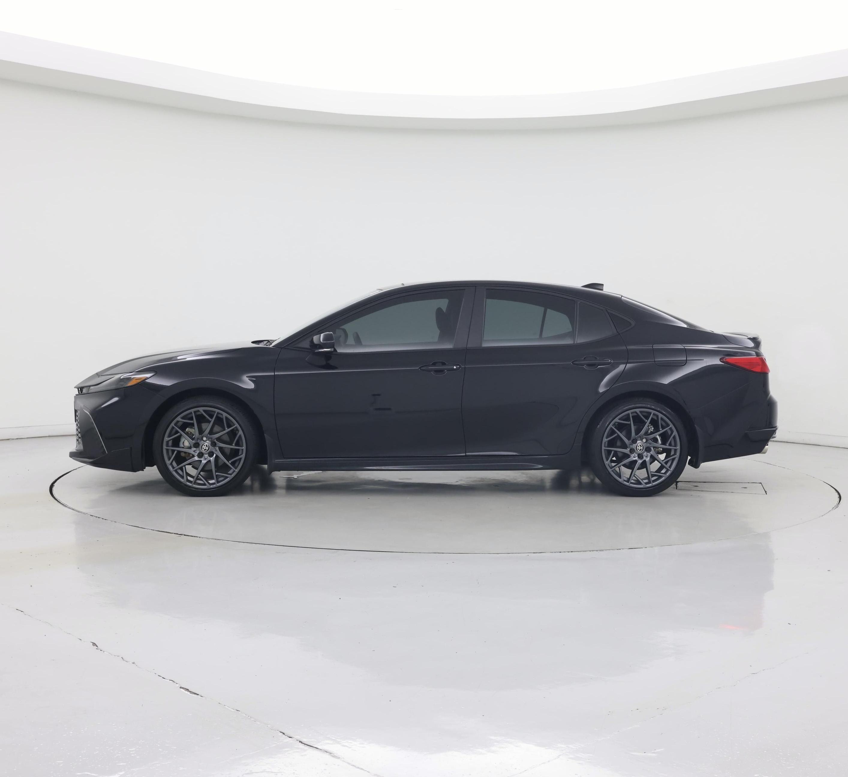 Thumbnail: 2025 Toyota Camry - 3