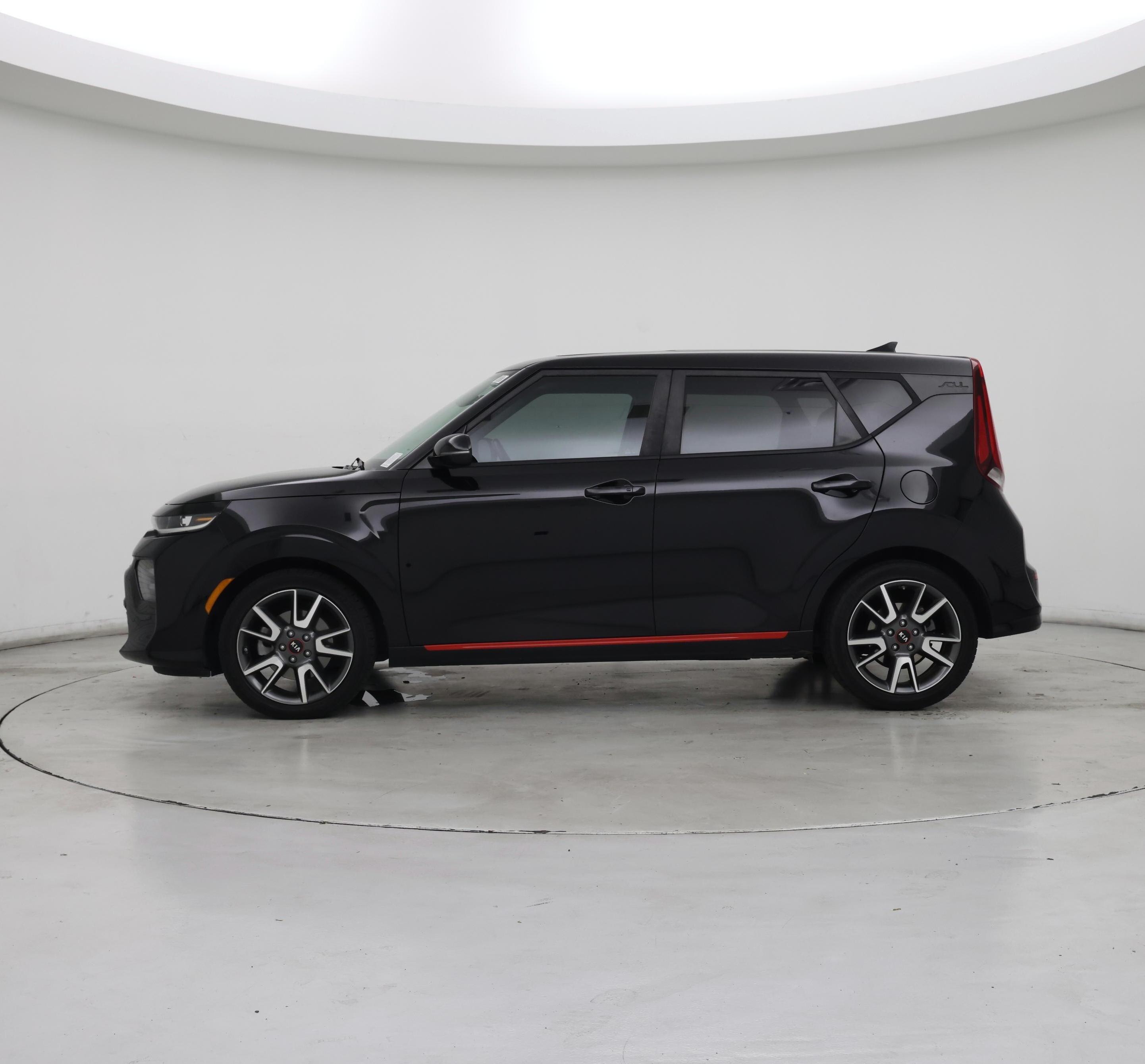 Thumbnail: 2021 Kia Soul - 3