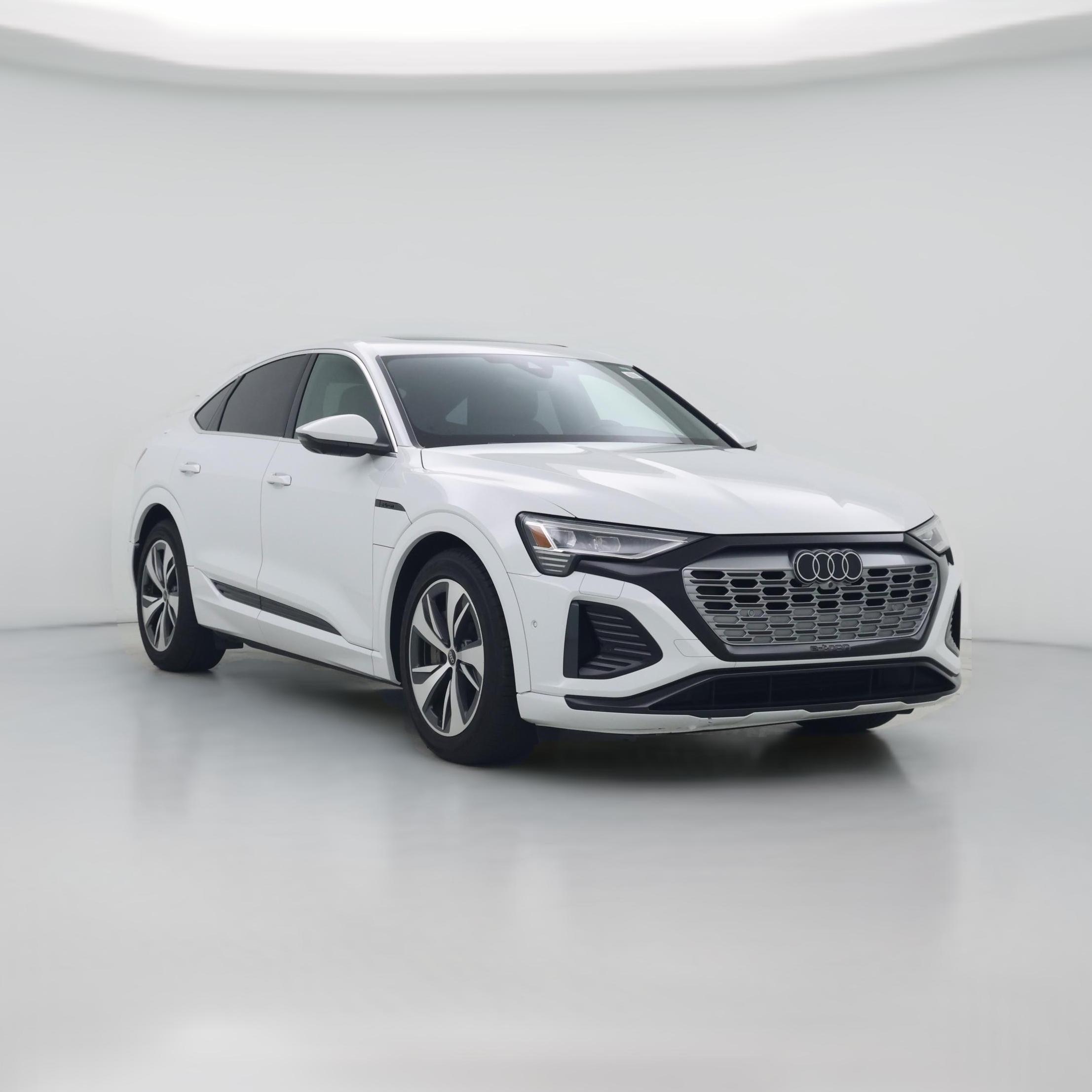 Thumbnail: 2024 Audi Q8 e-tron - 1