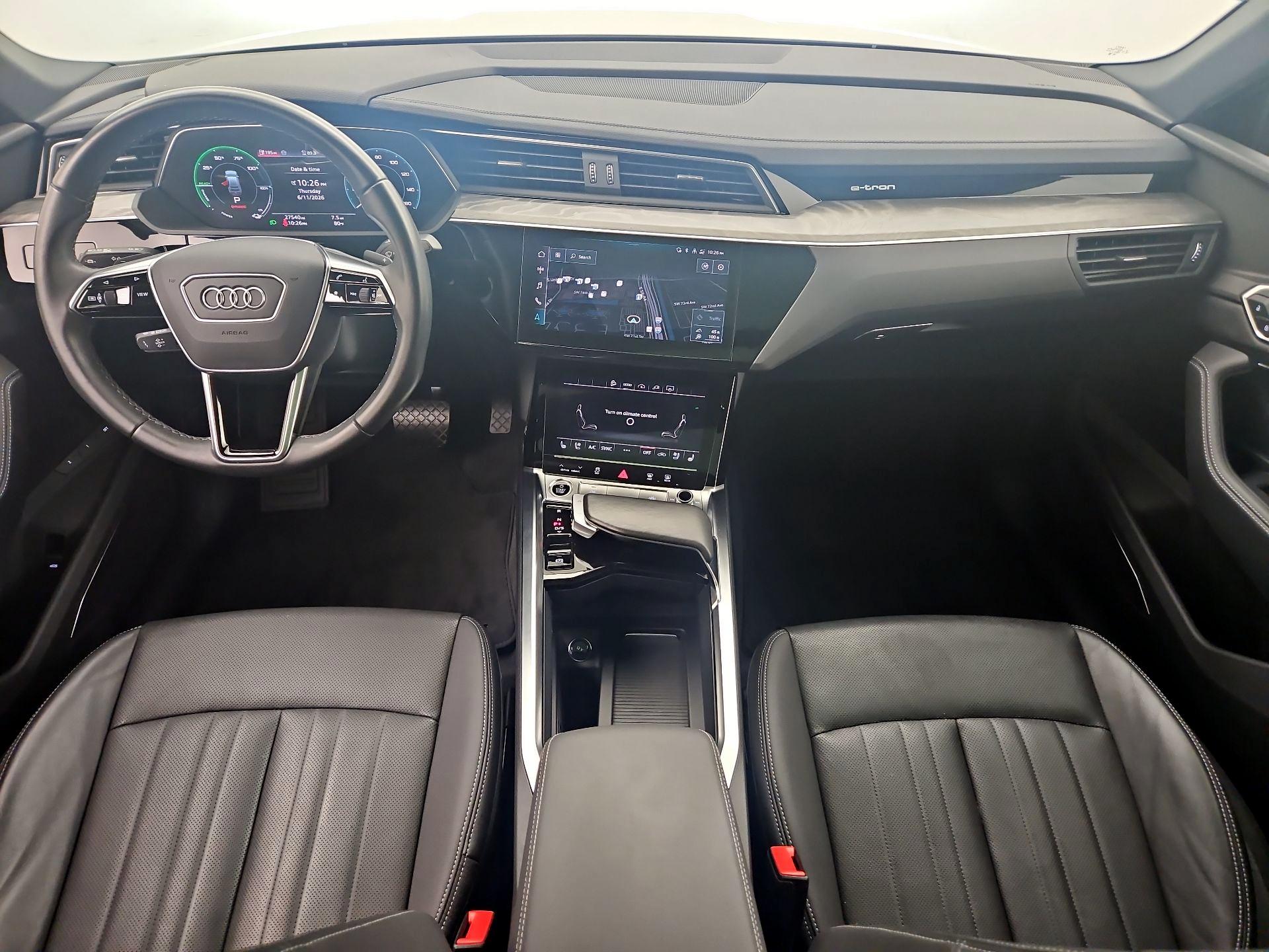 Thumbnail: 2024 Audi Q8 e-tron - 9