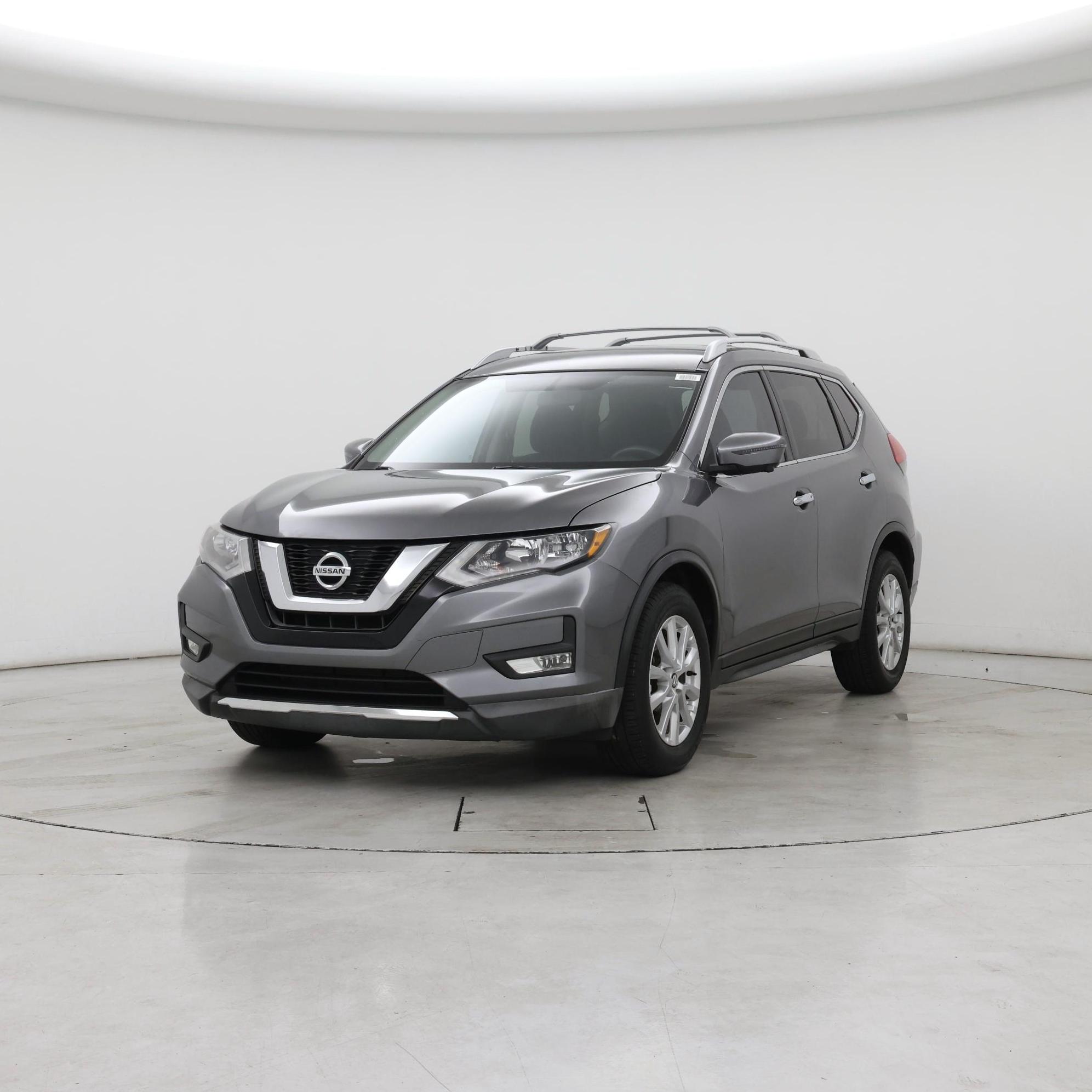 Thumbnail: 2017 Nissan Rogue - 4