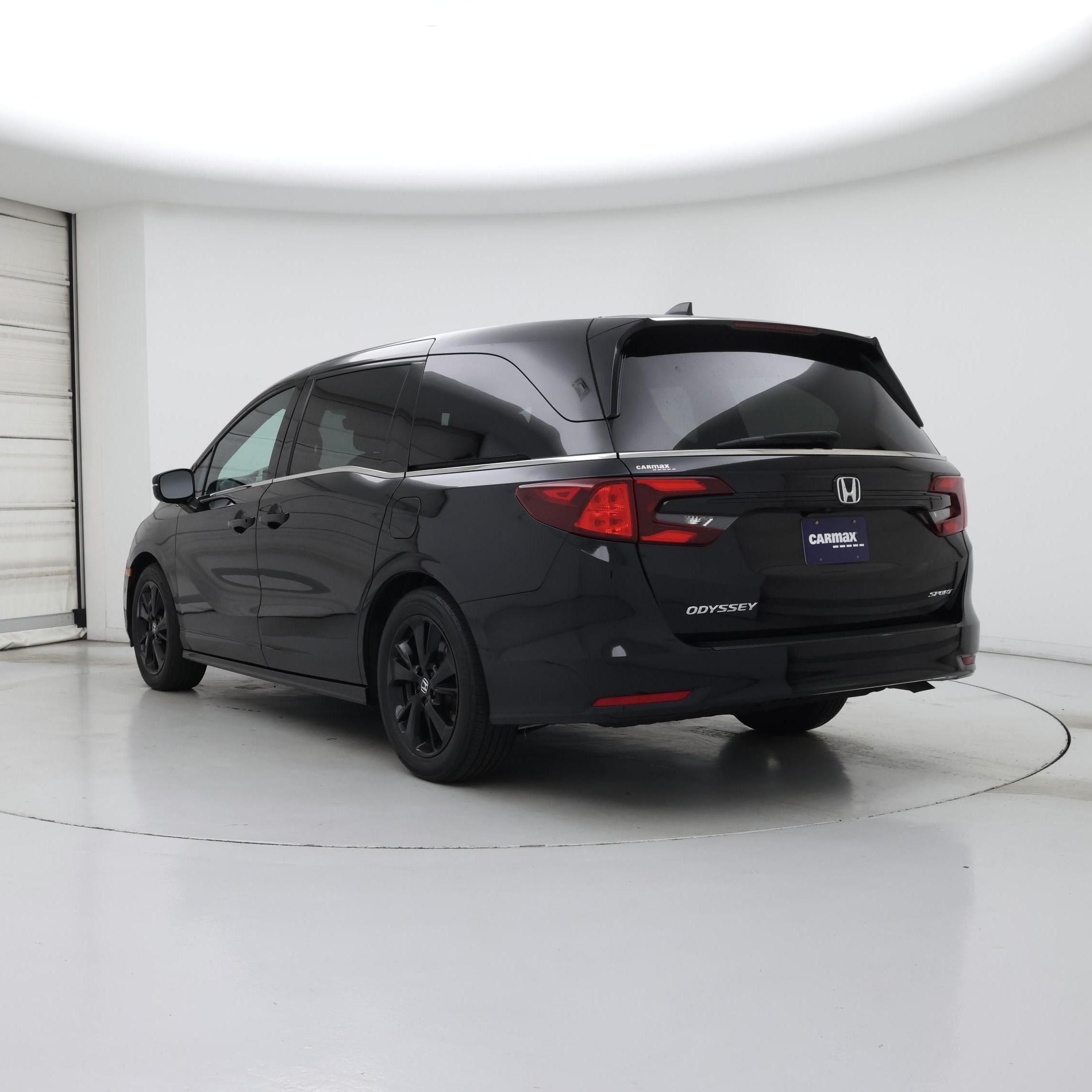 Thumbnail: 2023 Honda Odyssey - 2