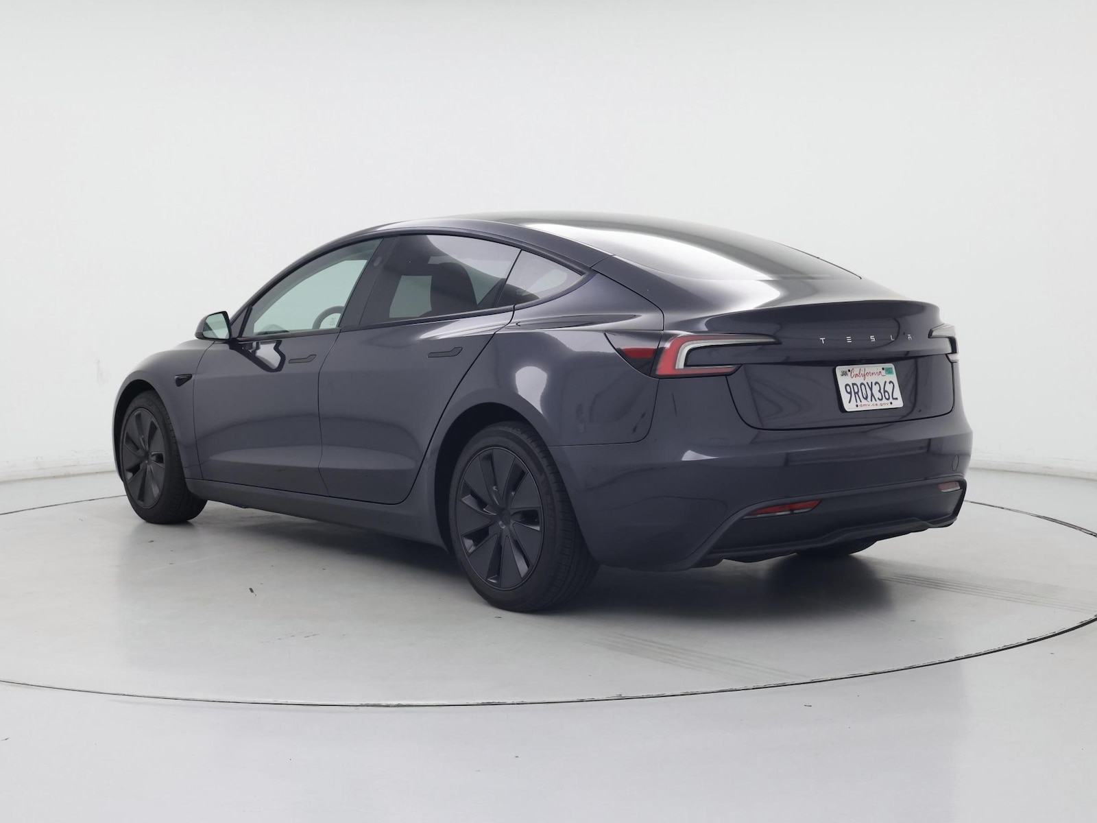 2025 Tesla Model 3 Long Range - Photo 3