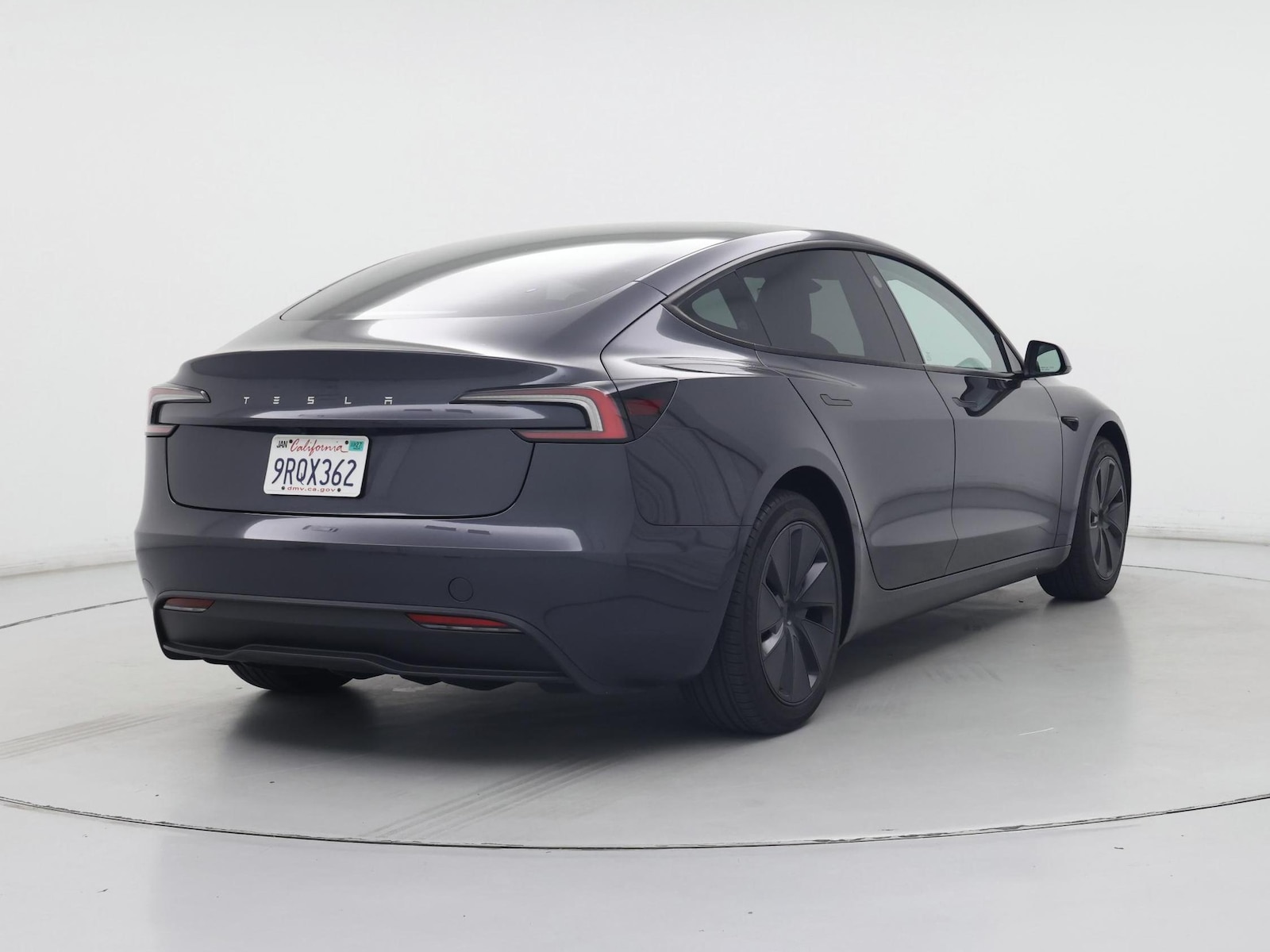 2025 Tesla Model 3 Long Range - Photo 9