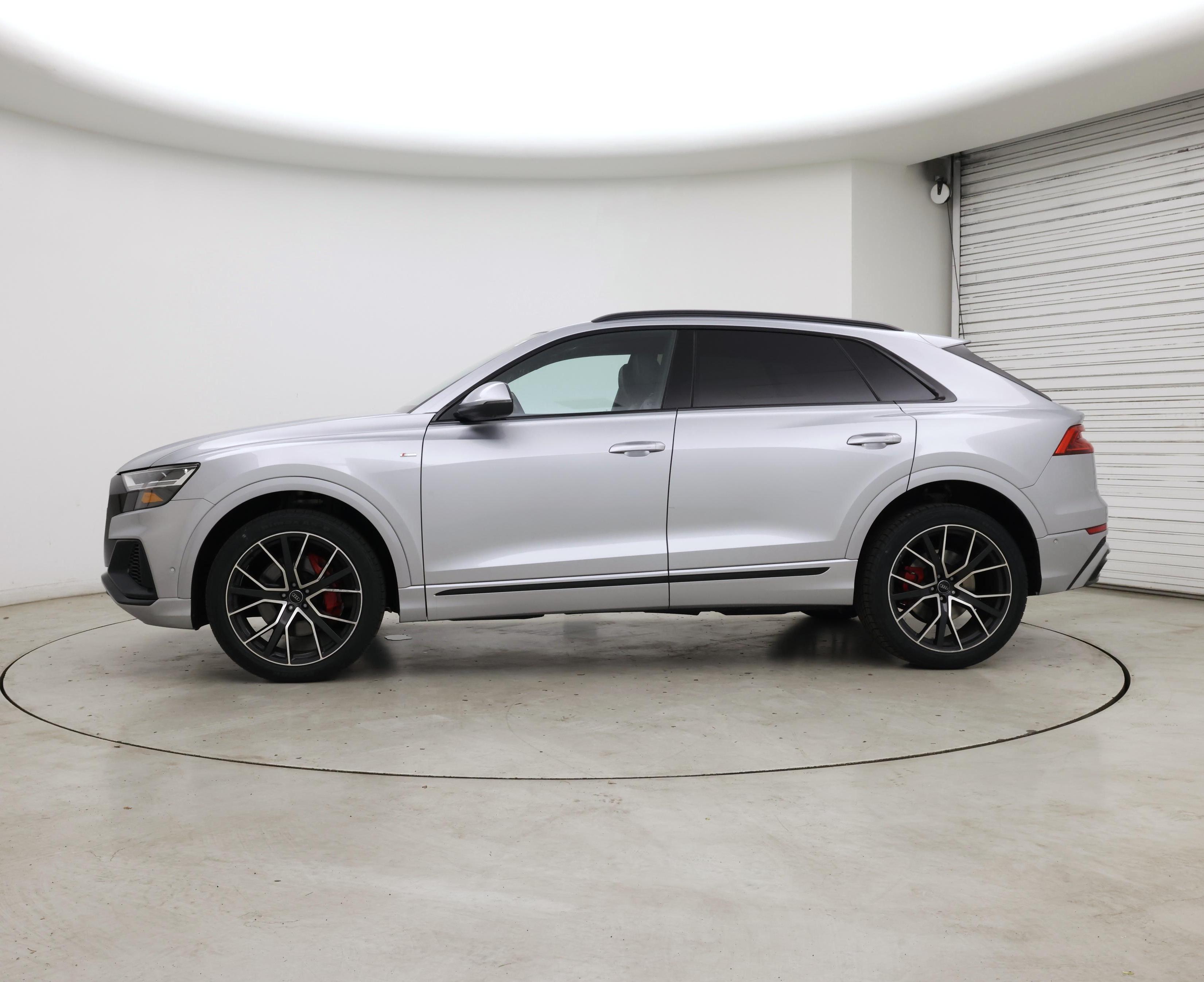Thumbnail: 2019 Audi Q8 - 3