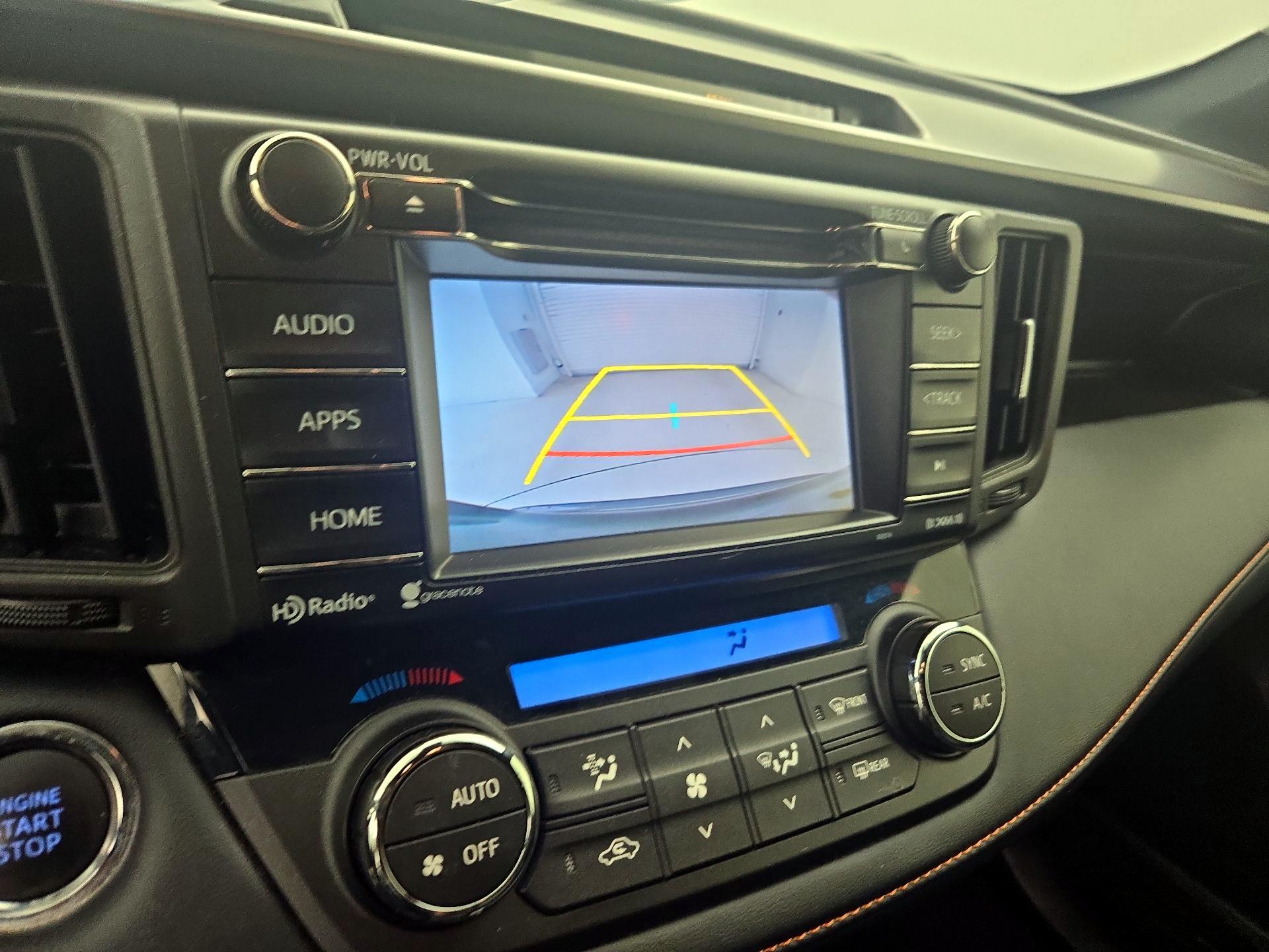 Thumbnail: 2018 Toyota RAV4 - 14