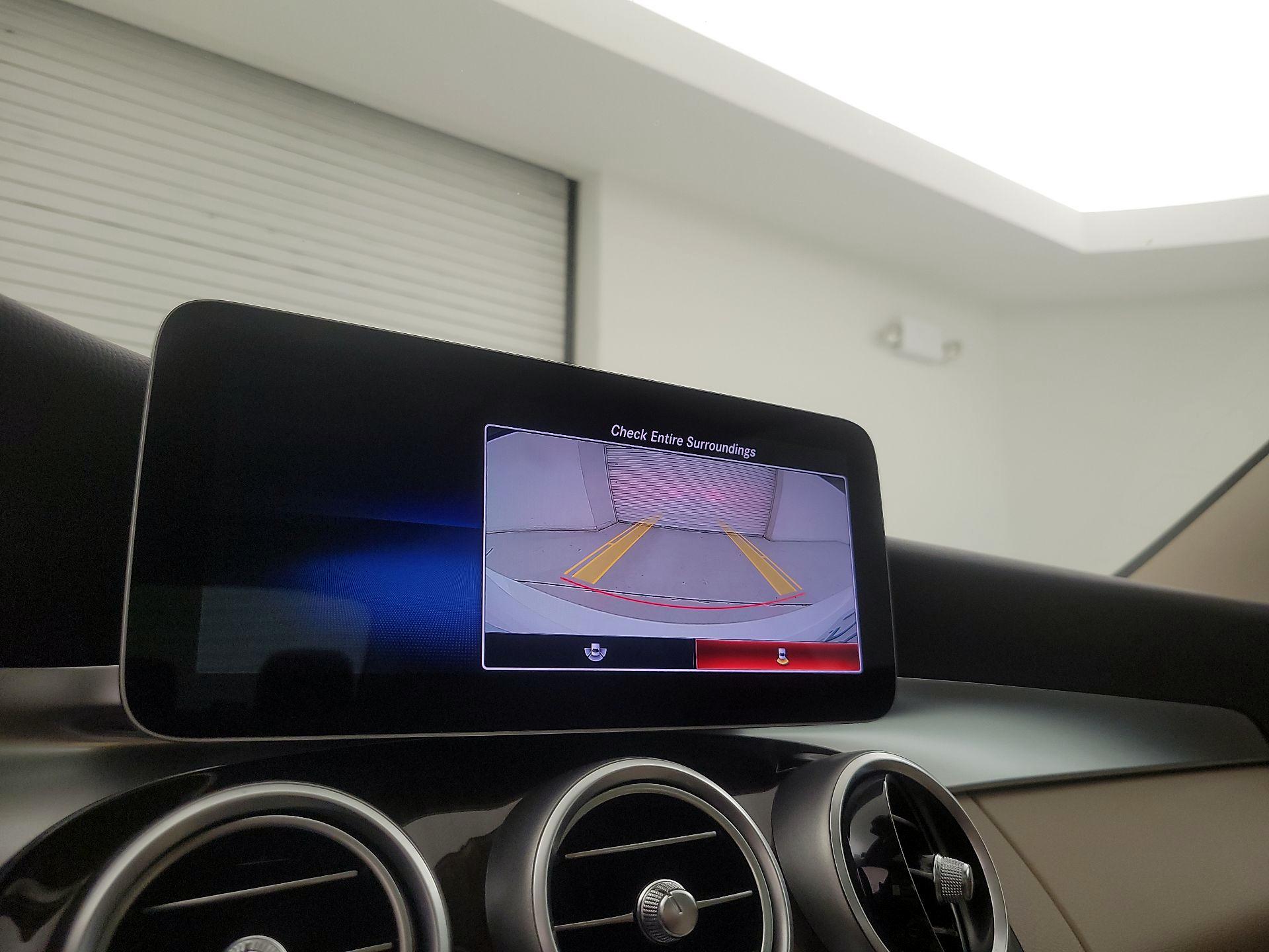 Thumbnail: 2020 Mercedes-Benz C-Class - 15