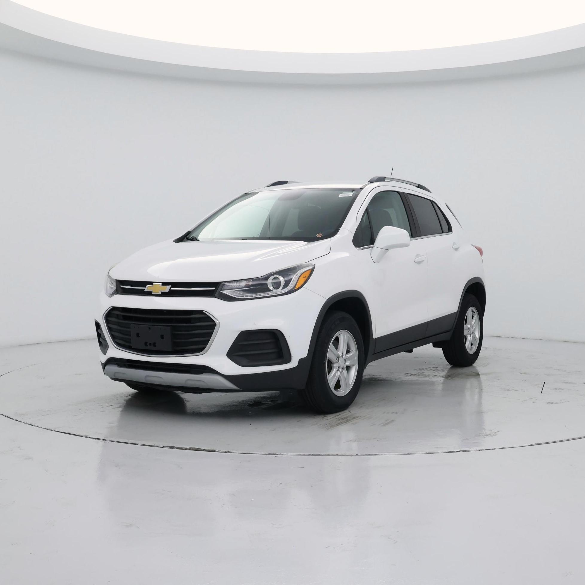 Thumbnail: 2017 Chevrolet Trax - 4