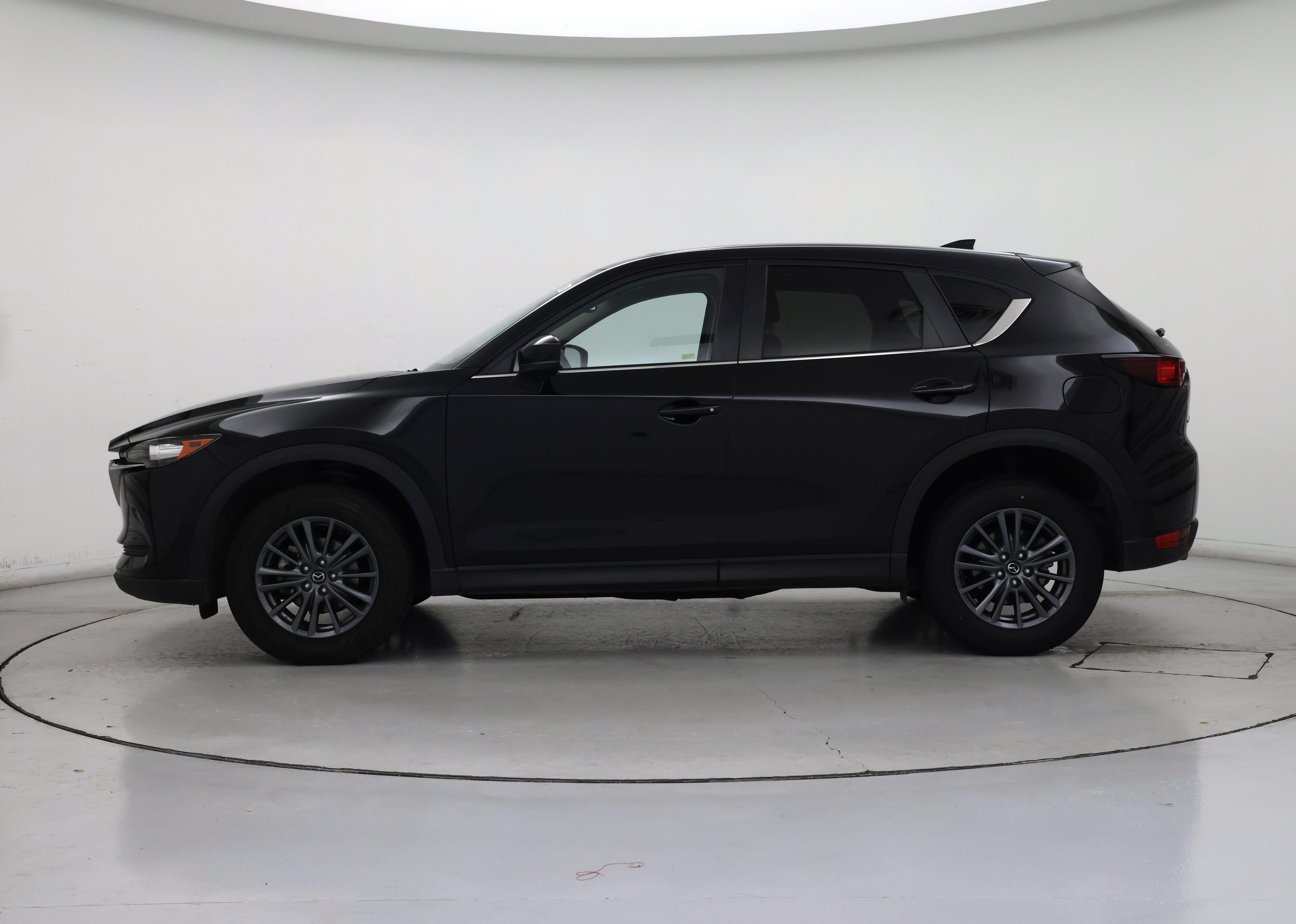 Thumbnail: 2021 Mazda CX-5 - 3