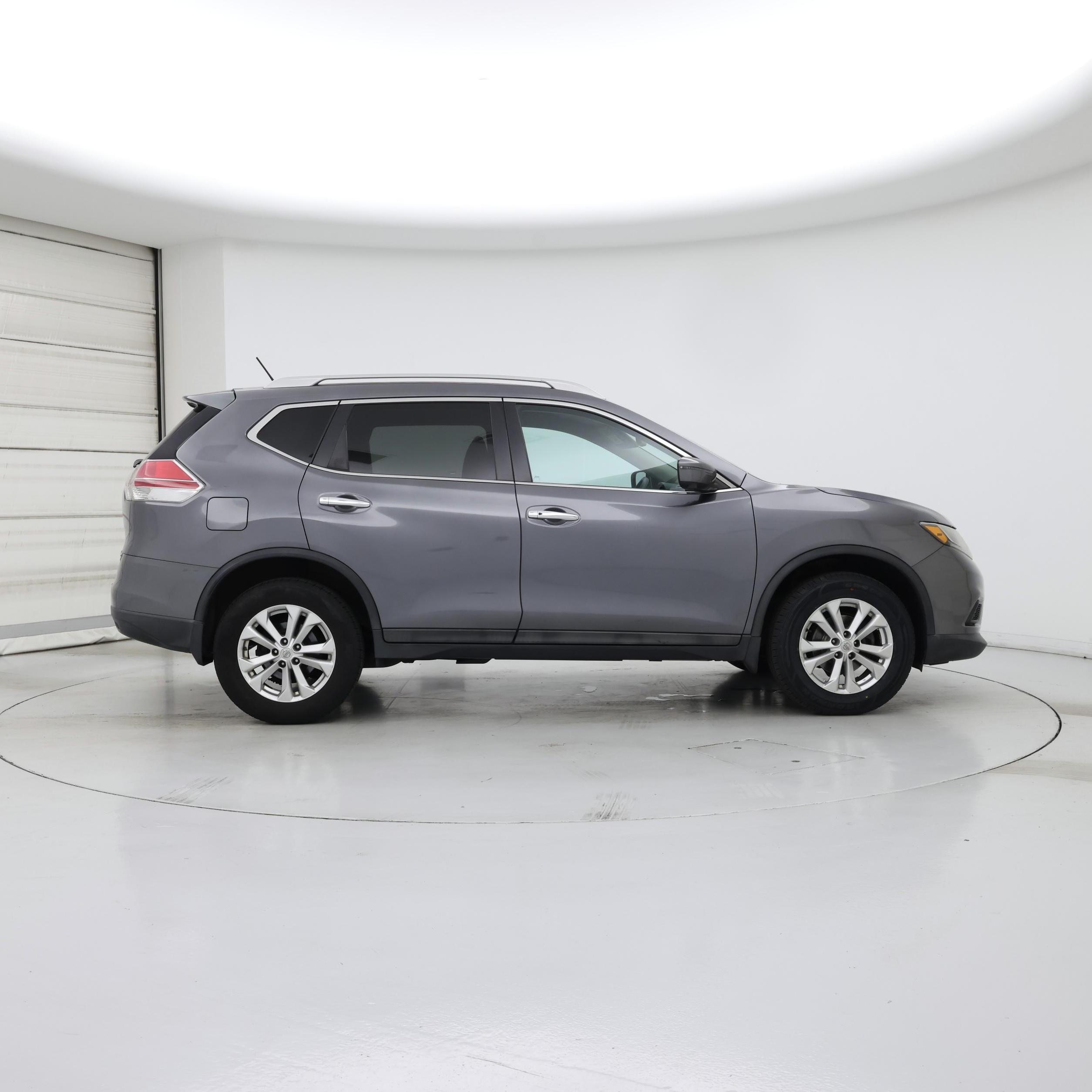 Thumbnail: 2016 Nissan Rogue - 7