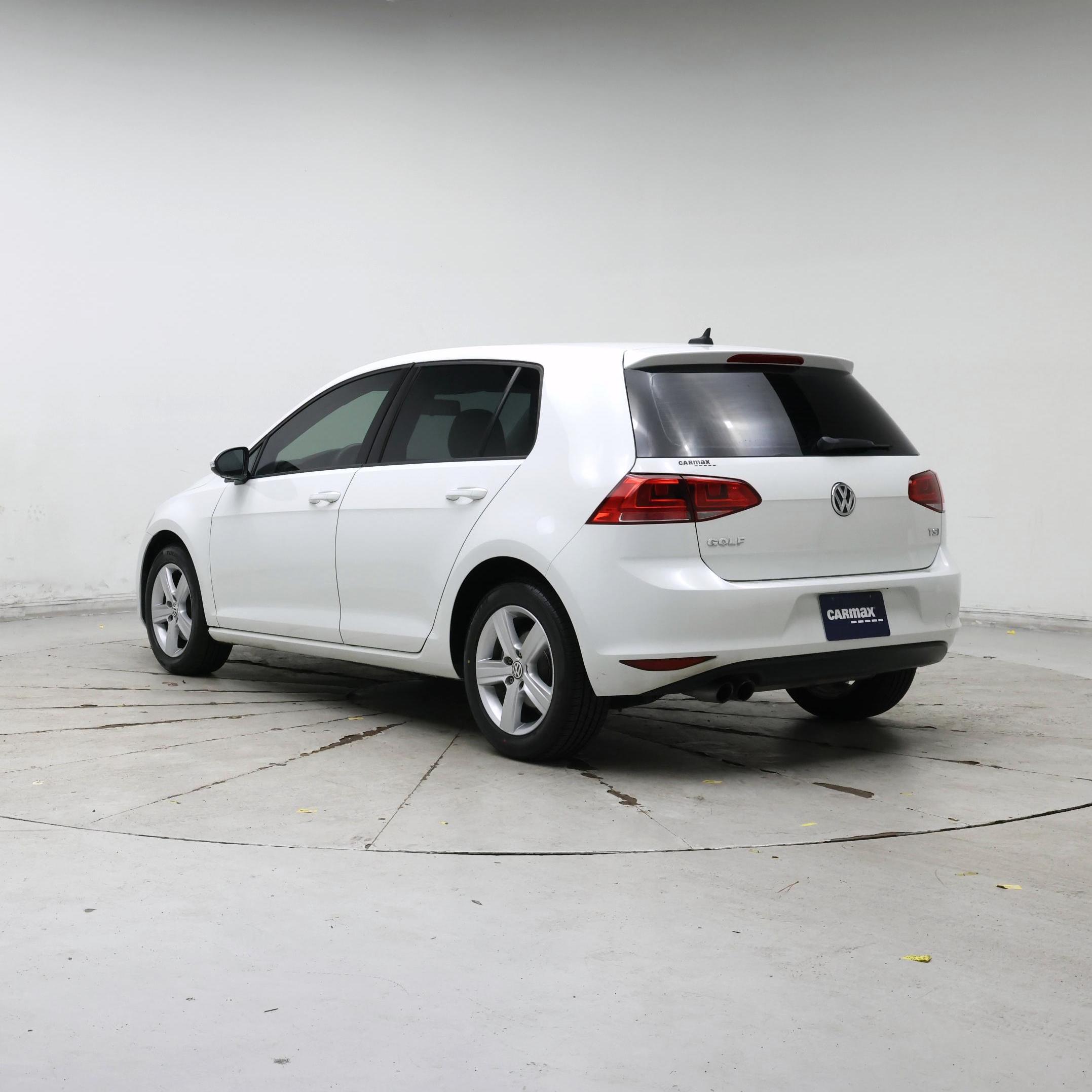 Thumbnail: 2017 Volkswagen Golf - 2