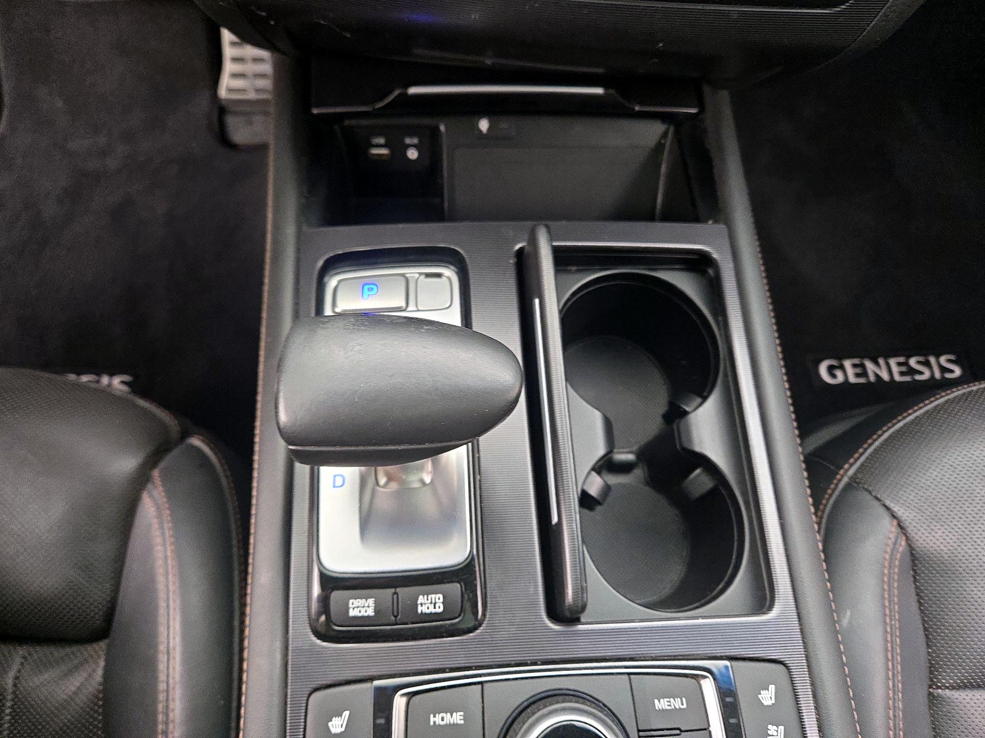 Thumbnail: 2018 Genesis G80 - 18